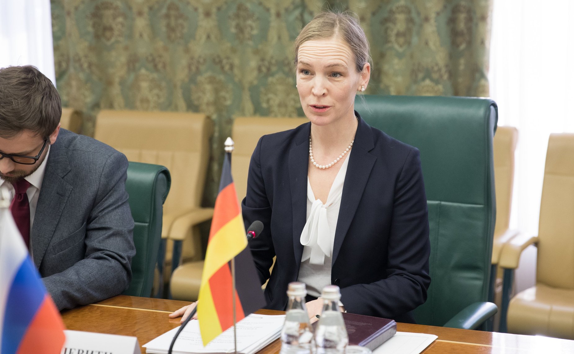 Встреча председателя Комитета СФ по аграрно-продовольственной политике и природопользованию Михаила Щетинина с советником Посольства Федеративной Республики Германия в РФ по вопросам энергетики, климата и охраны окружающей среды Эллен фон Цитцевитц