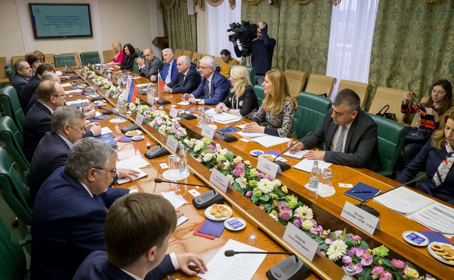 Встреча Ильяса Умаханова c заместителем Председателя народного Собрания Республики Болгарии Явором Нотевым