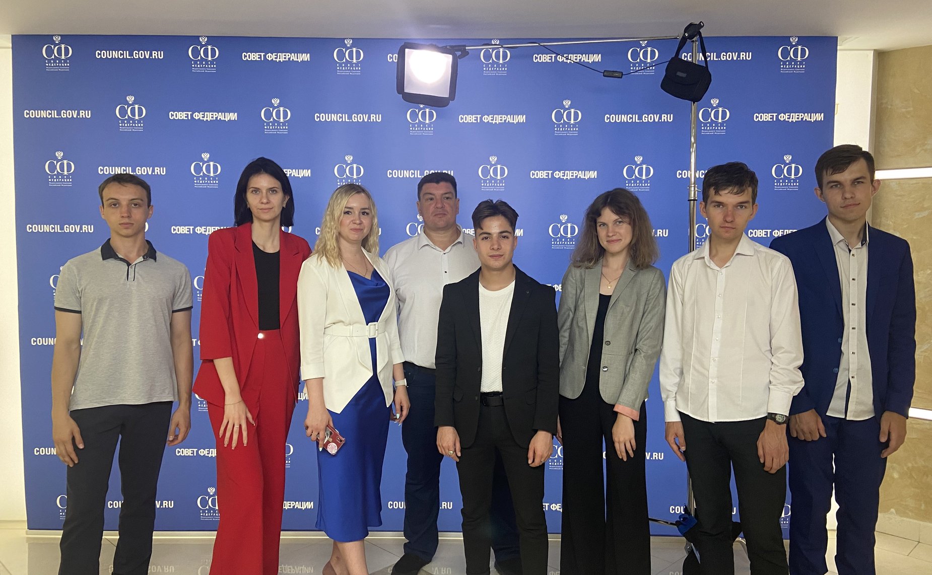 За хорошие результаты в учебе Оксана Хлякина поощрила студентов Липецкого филиала РАНХиГС поездкой в Москву на экскурсию в Совет Федерации