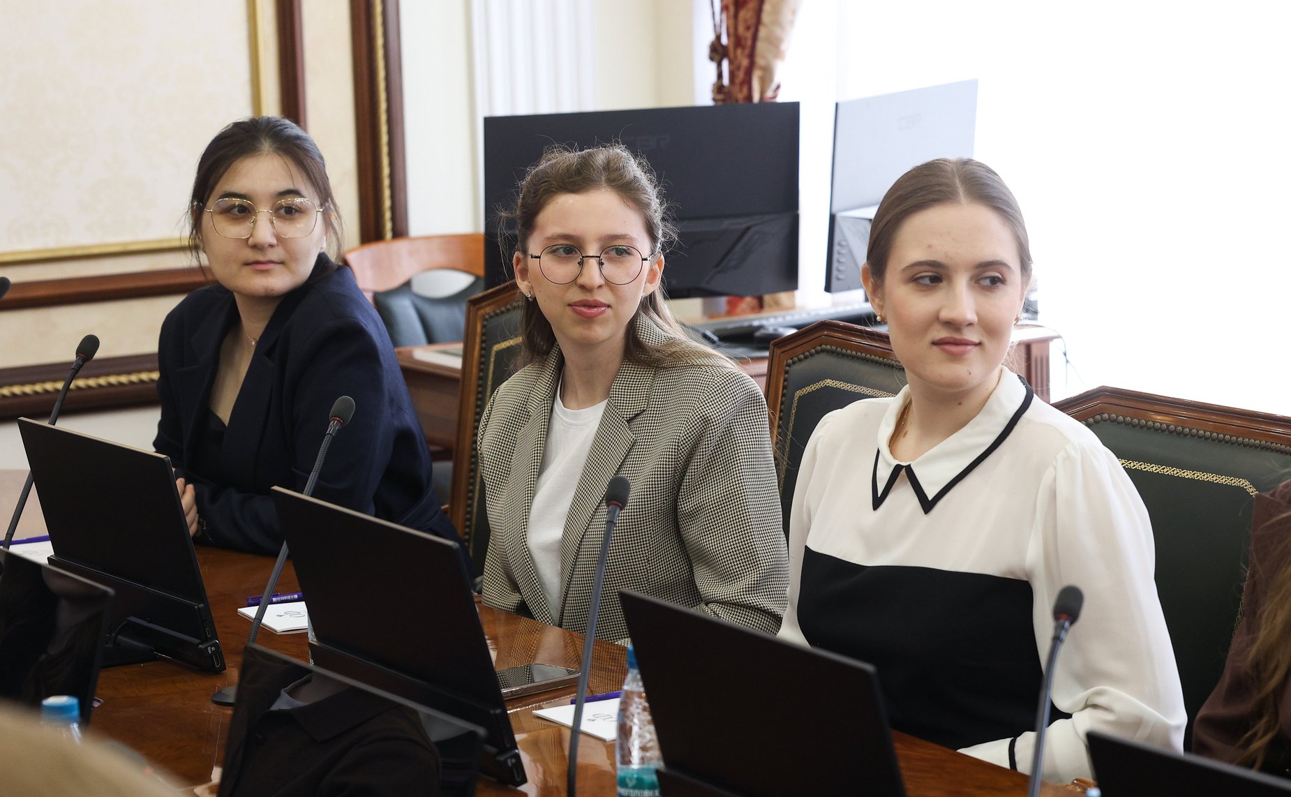 Встреча заместителя председателя Комитета СФ по международным делам Сергея Кисляка с иностранными студентами ФГБОУ ВО «Российская академия народного хозяйства и государственной службы при Президенте РФ»