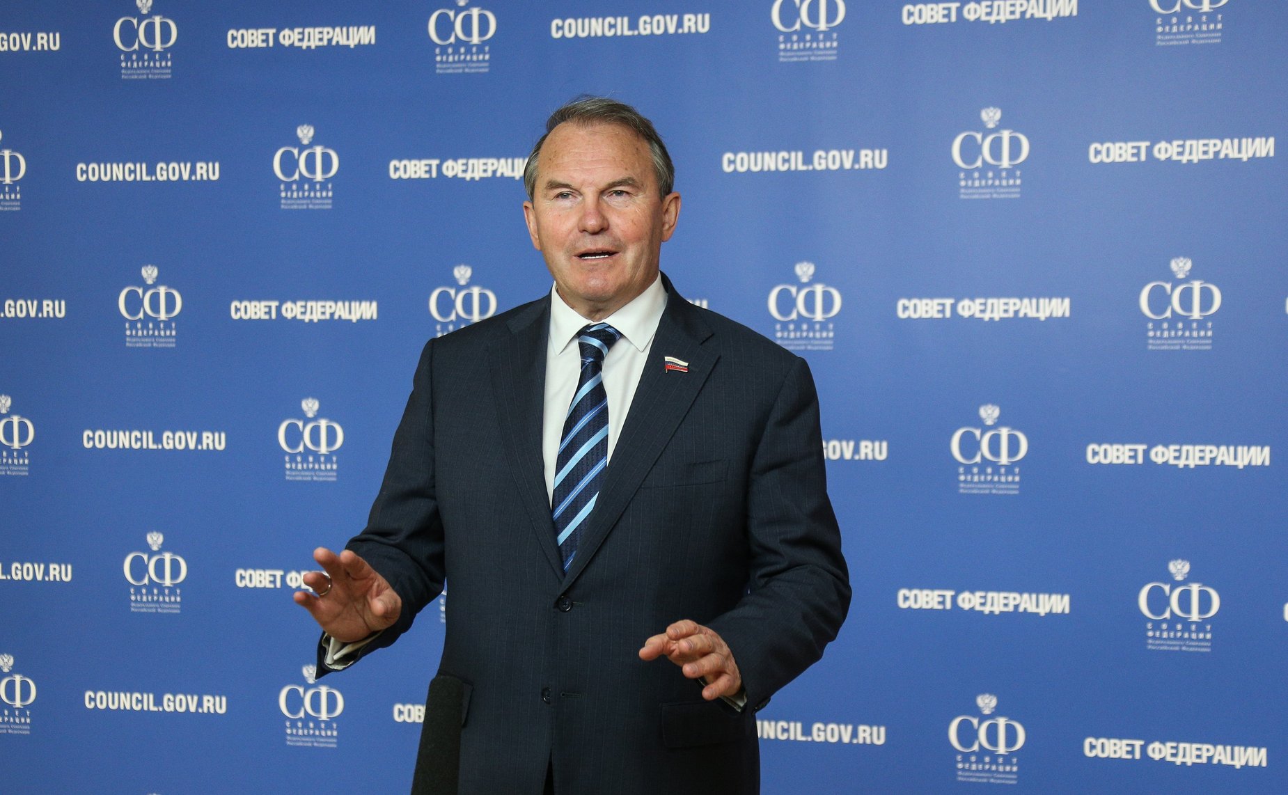 Игорь Морозов