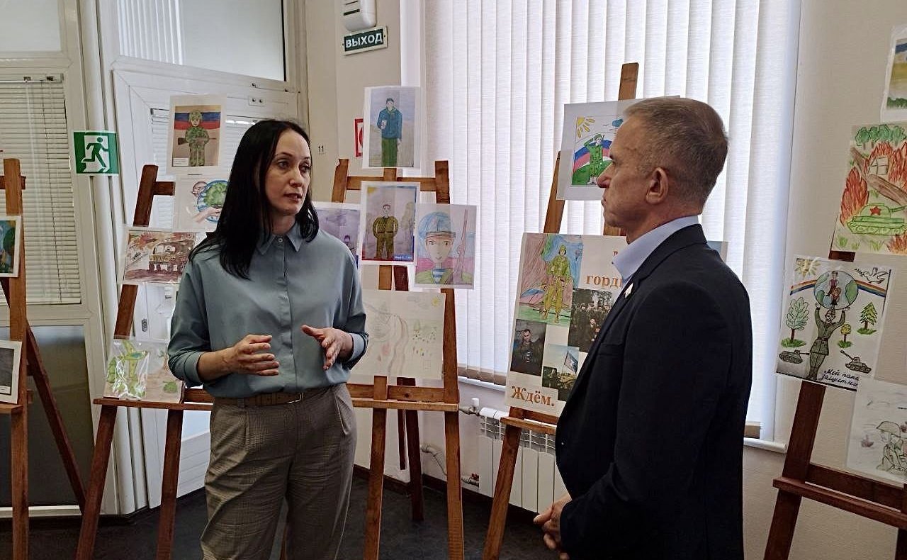 Владимир Кравченко посетил в Томской области филиал фонда «Защитники Отечества»