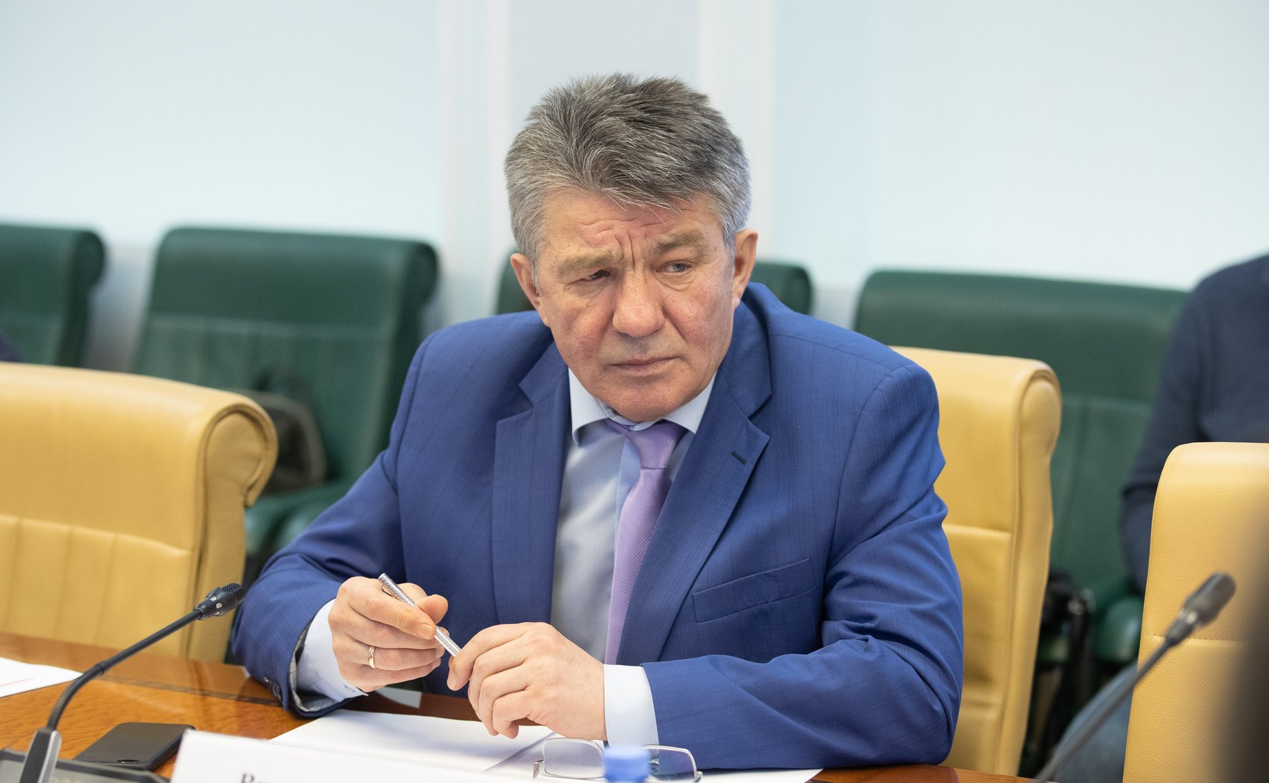 Виктор Озеров