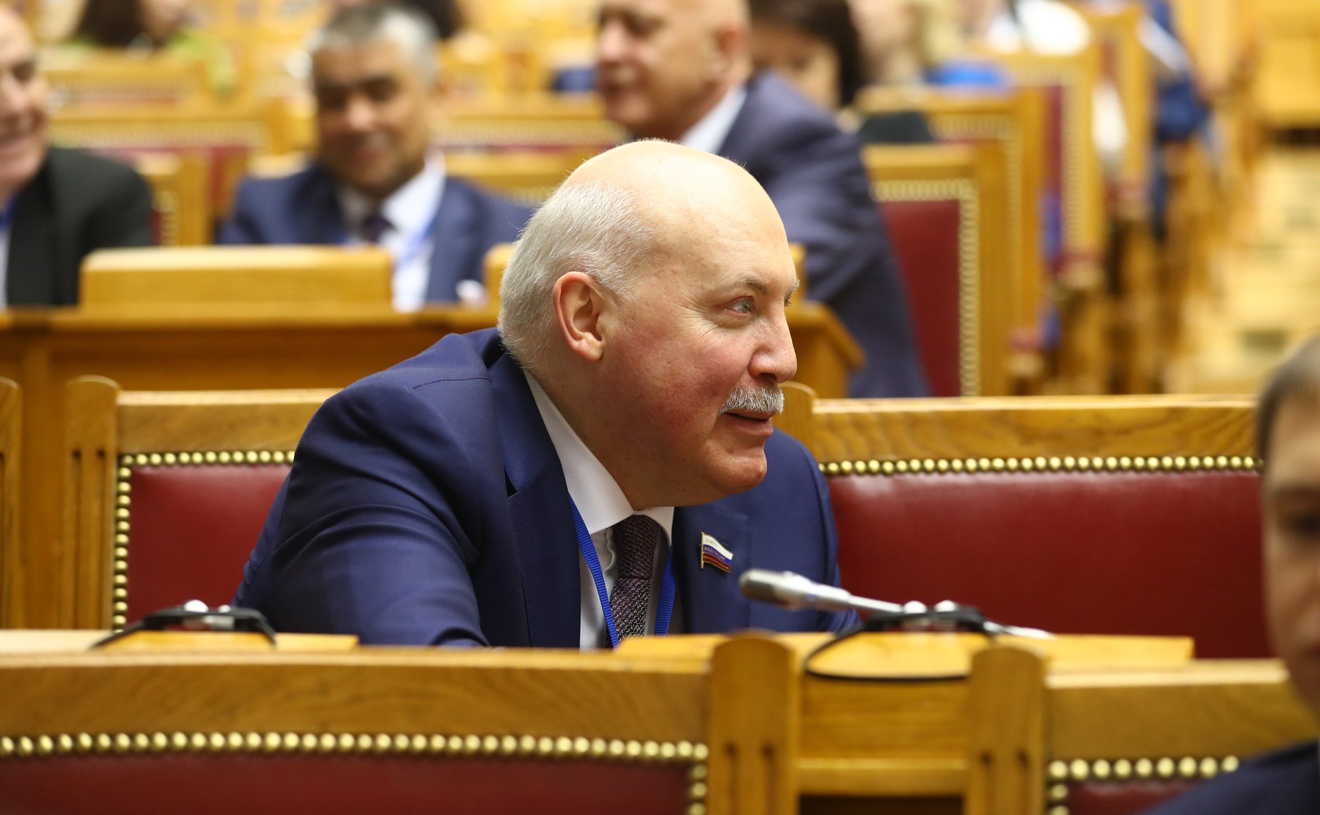 Д. Мезенцев