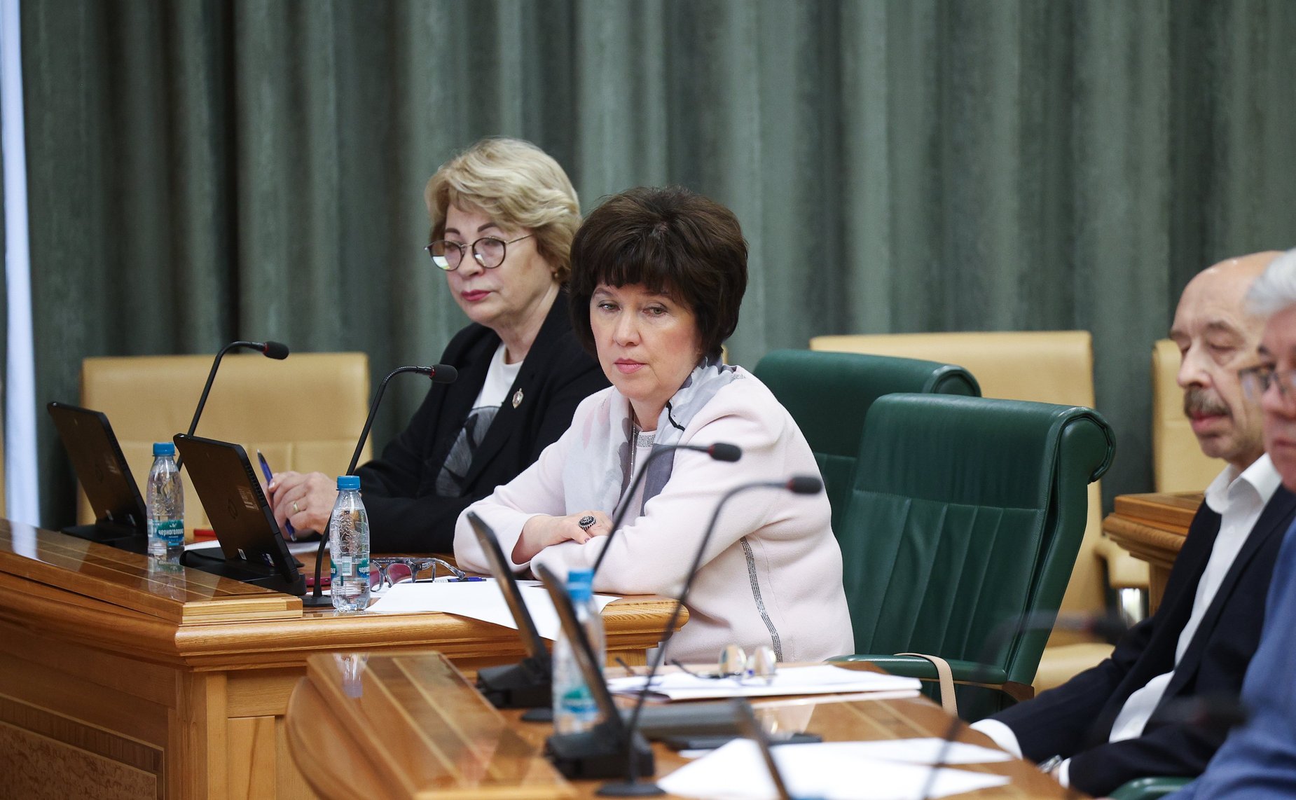 Написание Первого всероссийского аграрного диктанта сенаторами РФ и сотрудниками Аппарата СФ