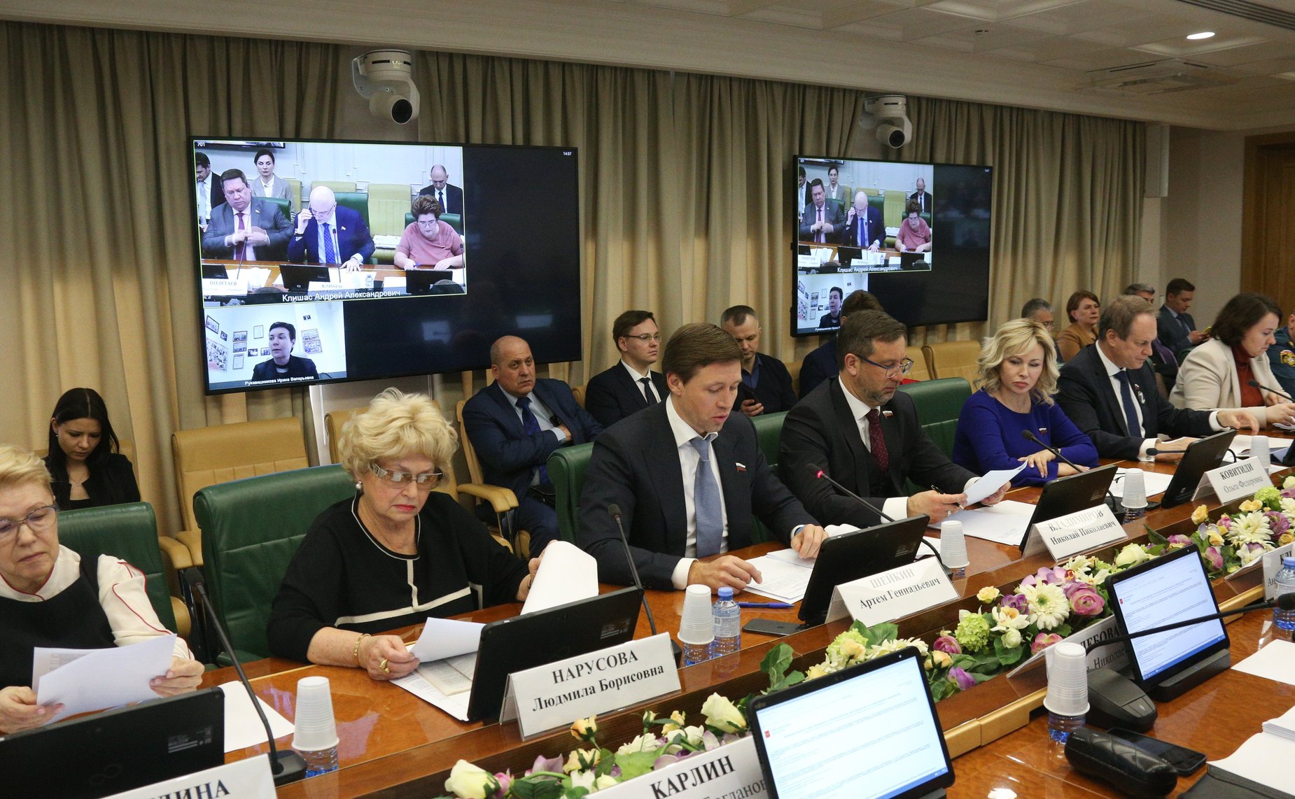 Заседание Комитета СФ по конституционному законодательству и государственному строительству