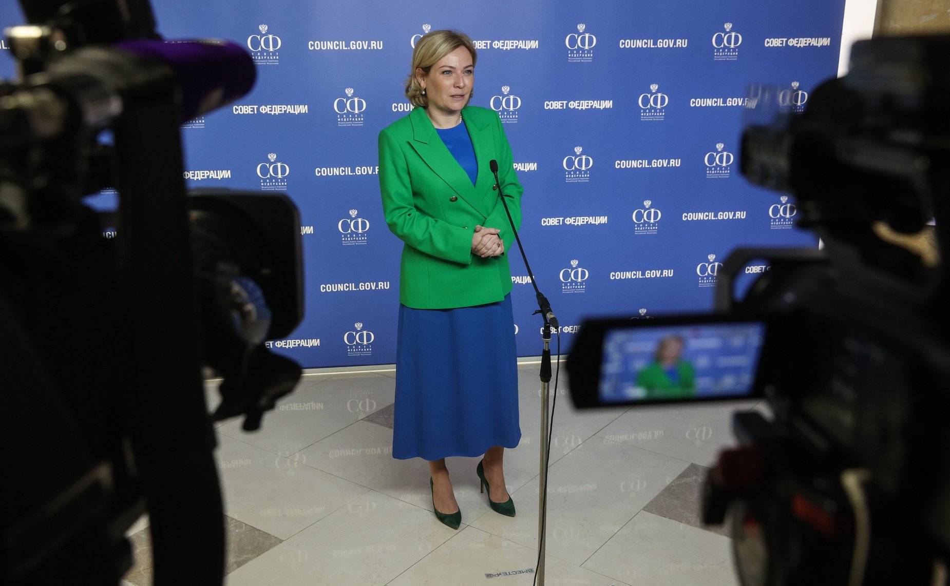 Пресс-подход Ольги Любимовой