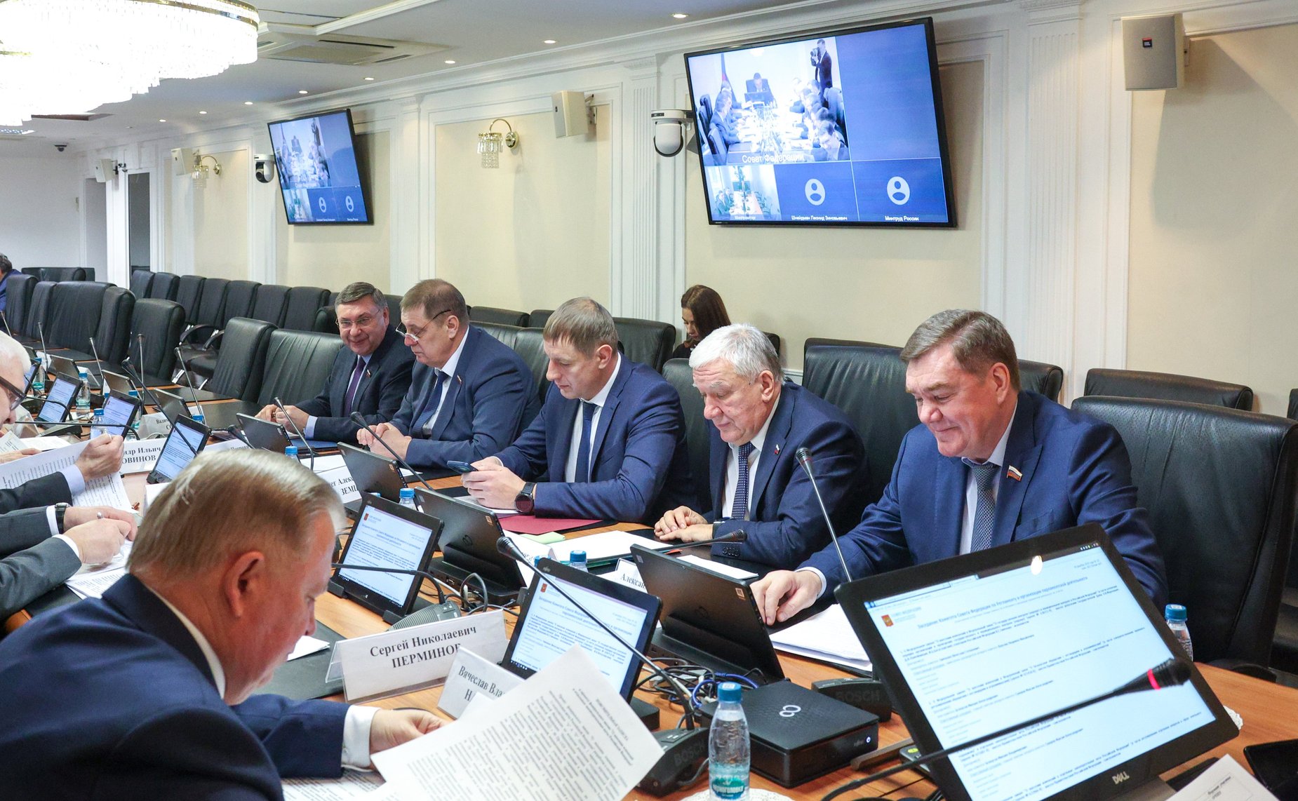 Заседание Комитета Совета Федерации по Регламенту и организации парламентской деятельности