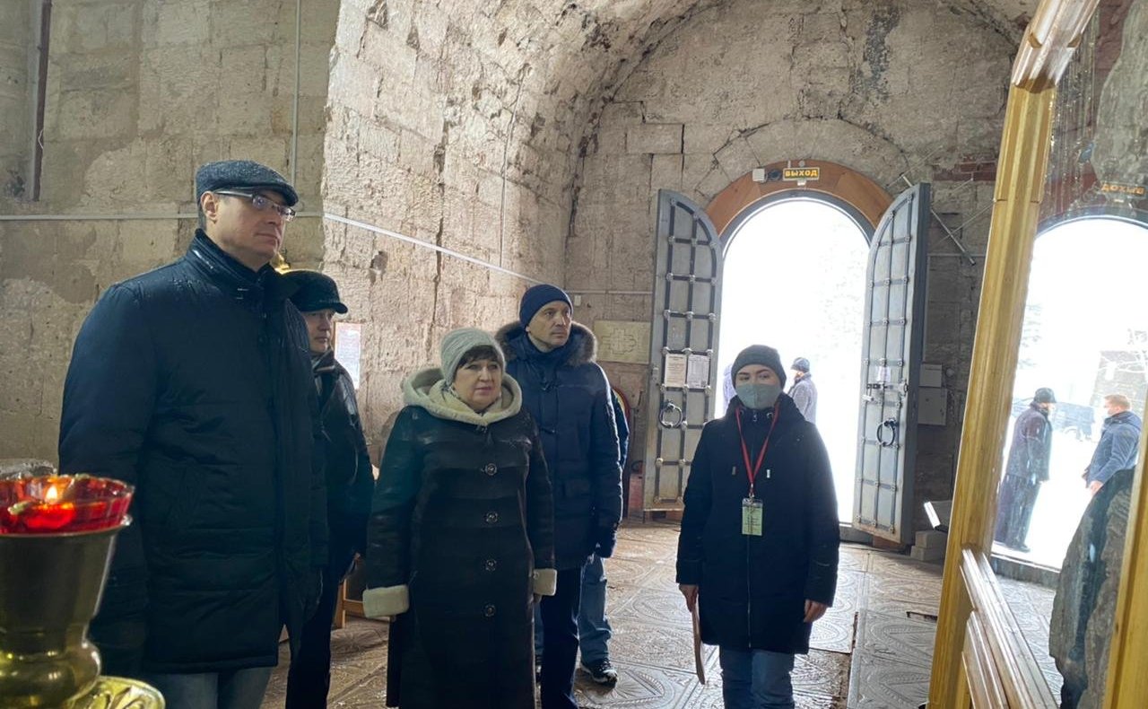 Ольга Хохлова проинспектировала работу промышленных и социальных объектов Владимирской области