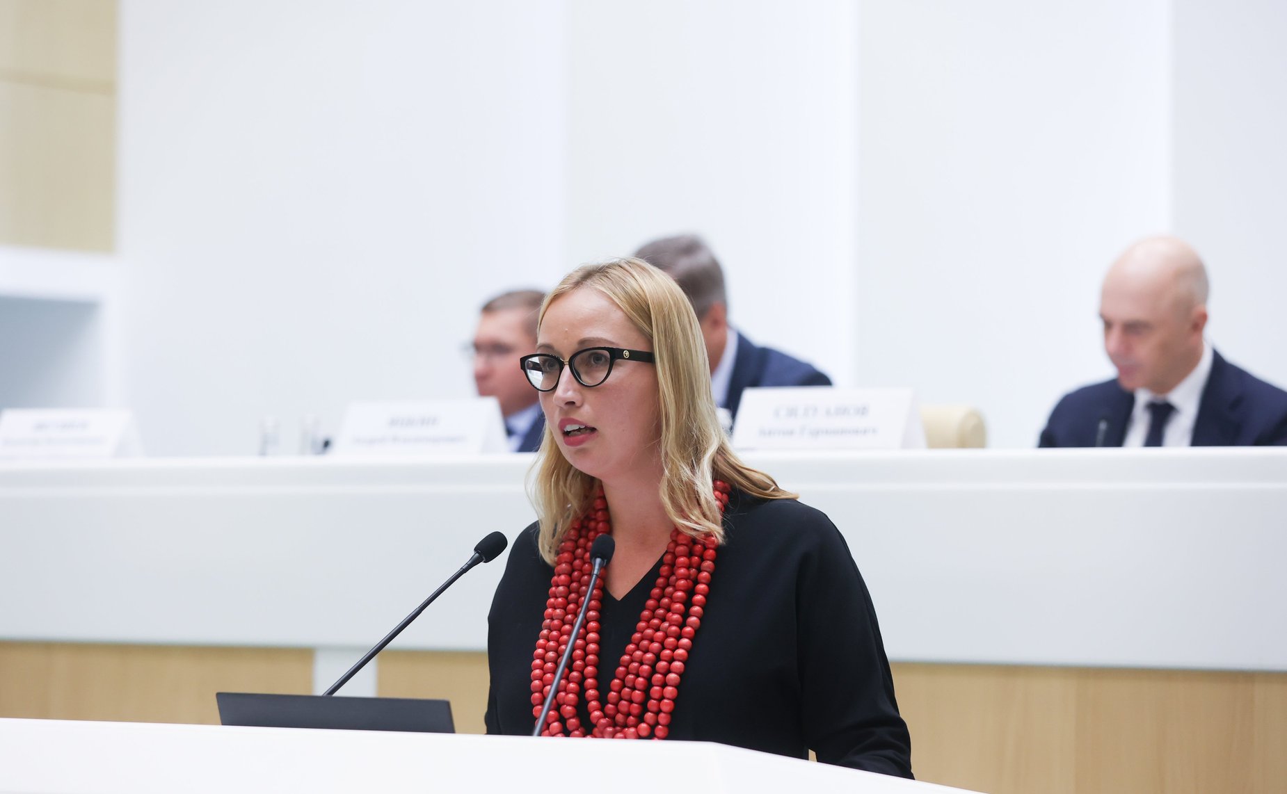 Парламентские слушания на тему «О параметрах проекта федерального бюджета на 2025 год и на плановый период 2026 и 2027 годов»