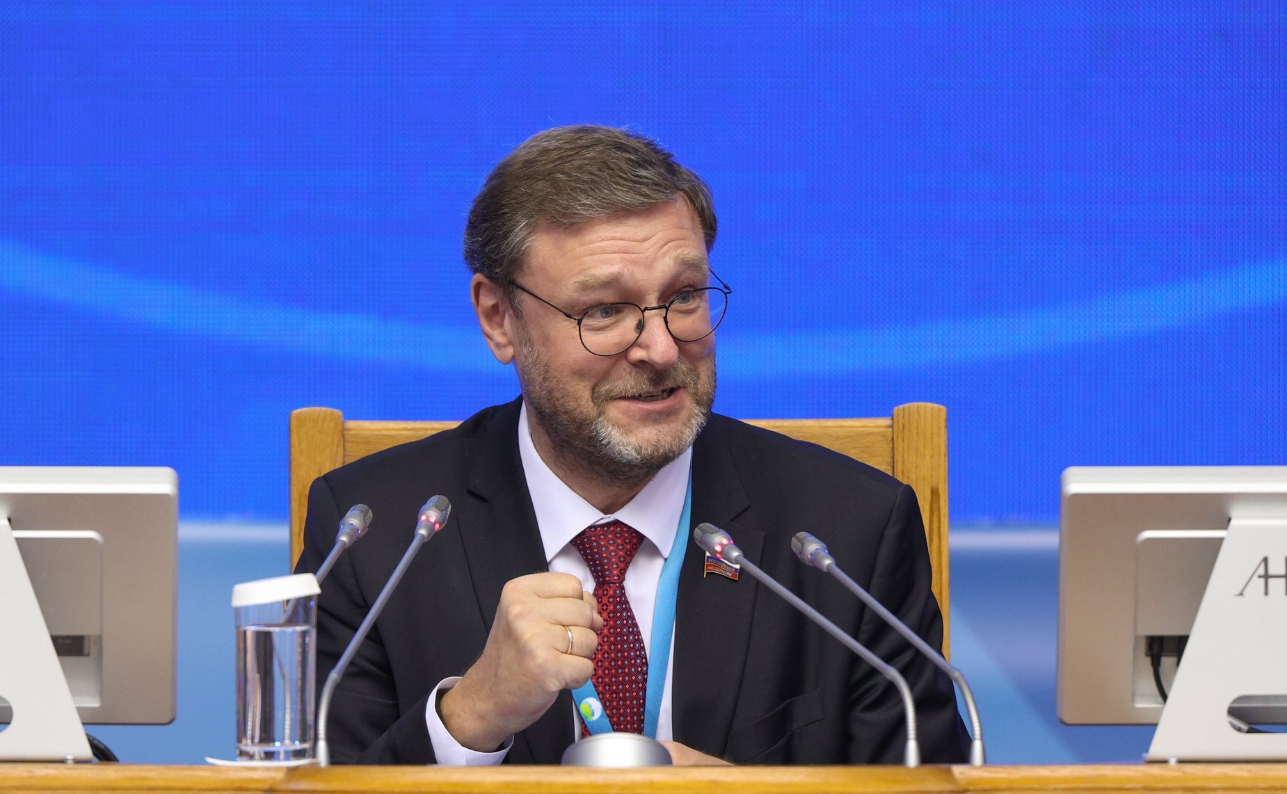 Константин Косачев