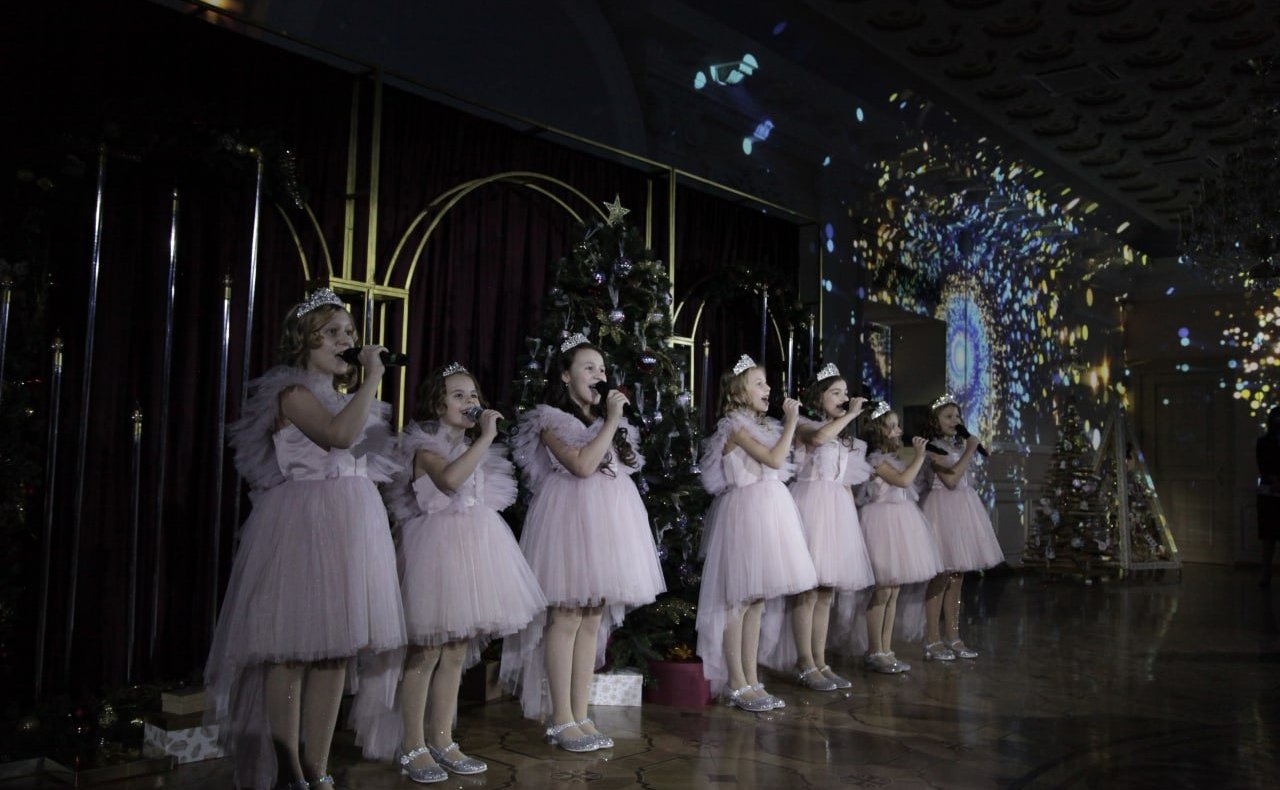 Маргарита Павлова в рамках региональных дней приняла участие в региональной акции «Елка желаний»