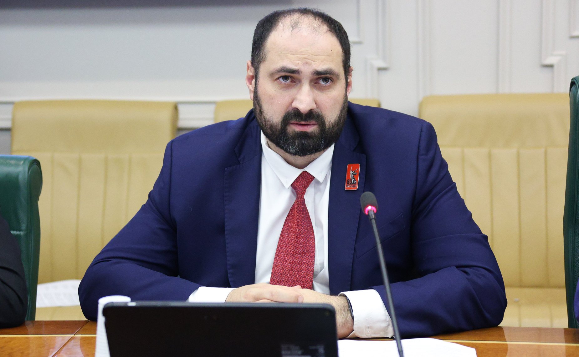 Круглый стол на тему «Обеспечение технологического лидерства в нефтегазовом секторе: цифровая трансформация, обеспечение кадрами, локализация оборудования»