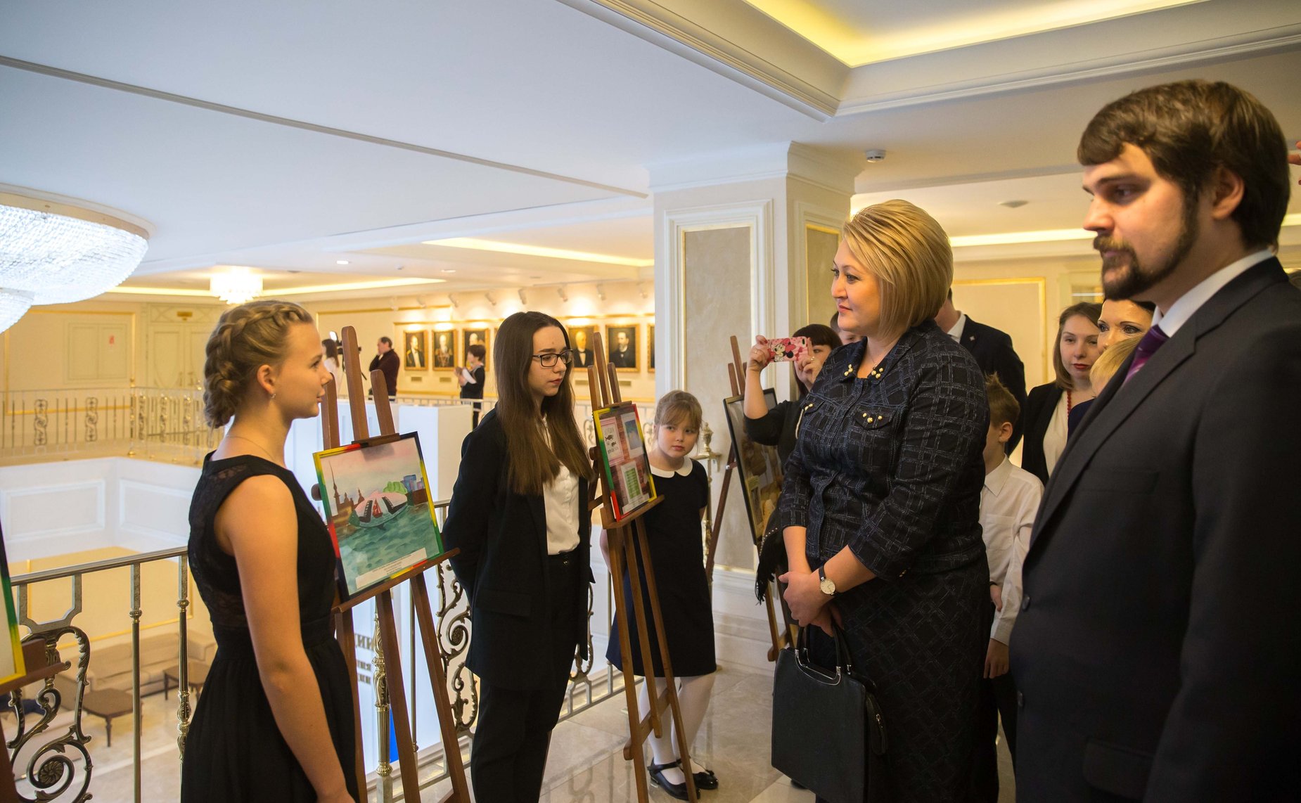 Выставка «Региональные бренды глазами молодежи» в Совете Федерации