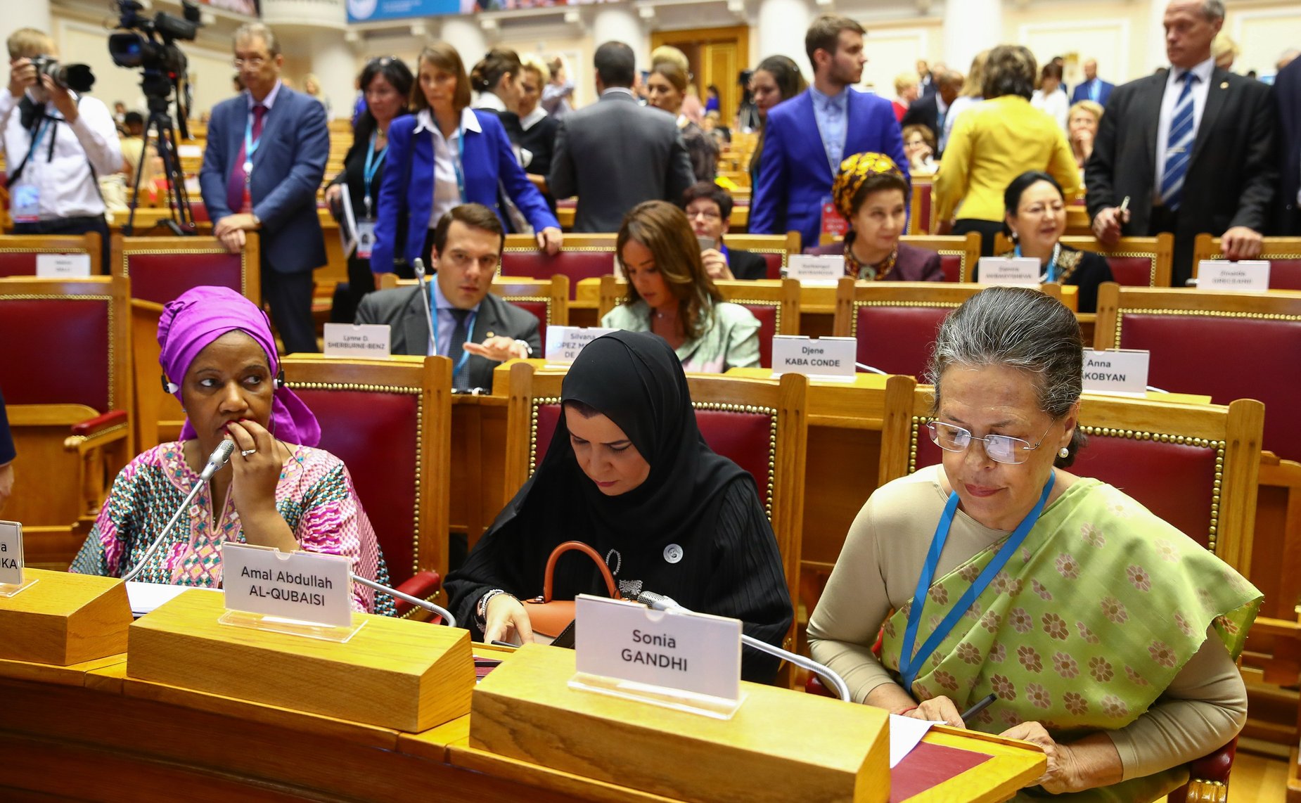 Пленарное заседание Второго Евразийского женского форума