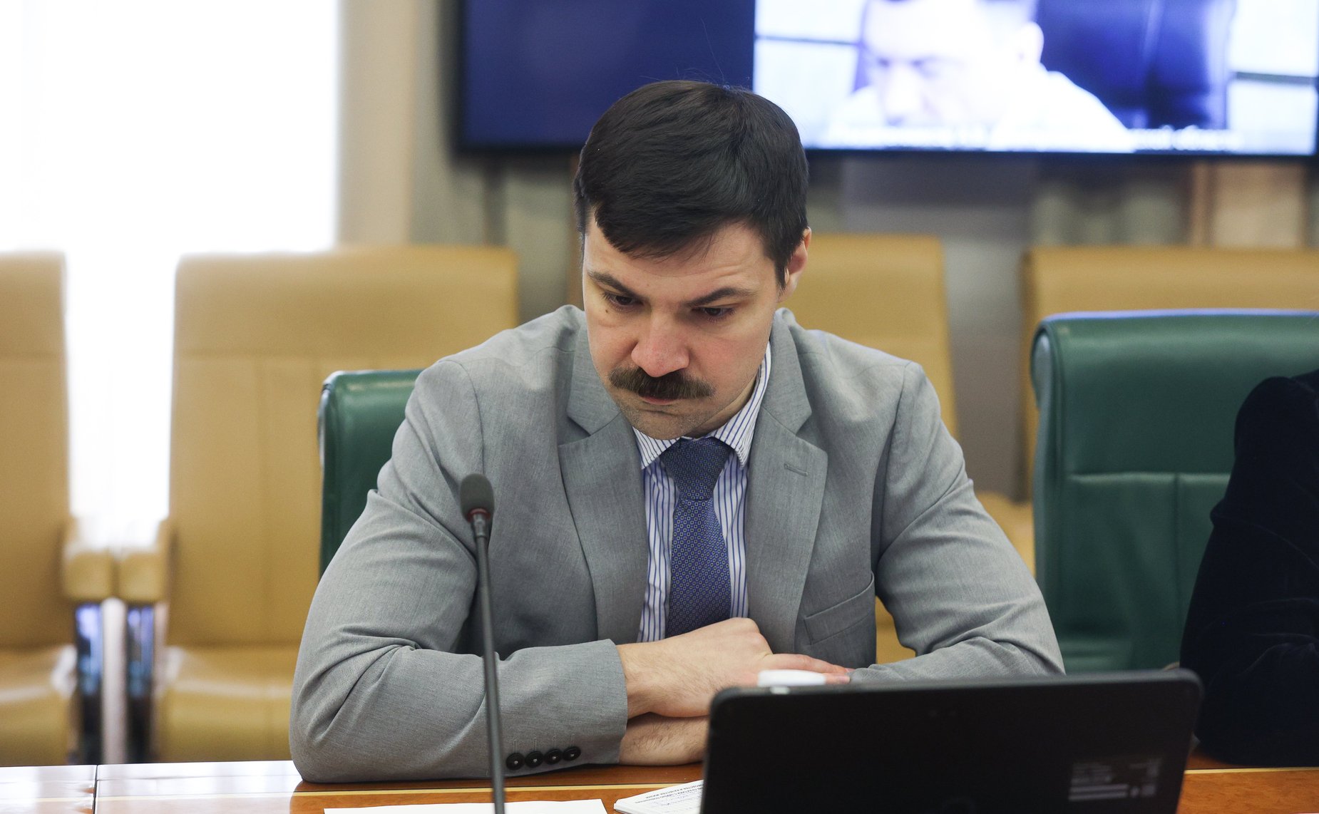 Совещание Комитета Совета Федерации по экономической политике по вопросам совершенствования механизмов расширенной ответственности производителей и импортеров товаров и упаковки