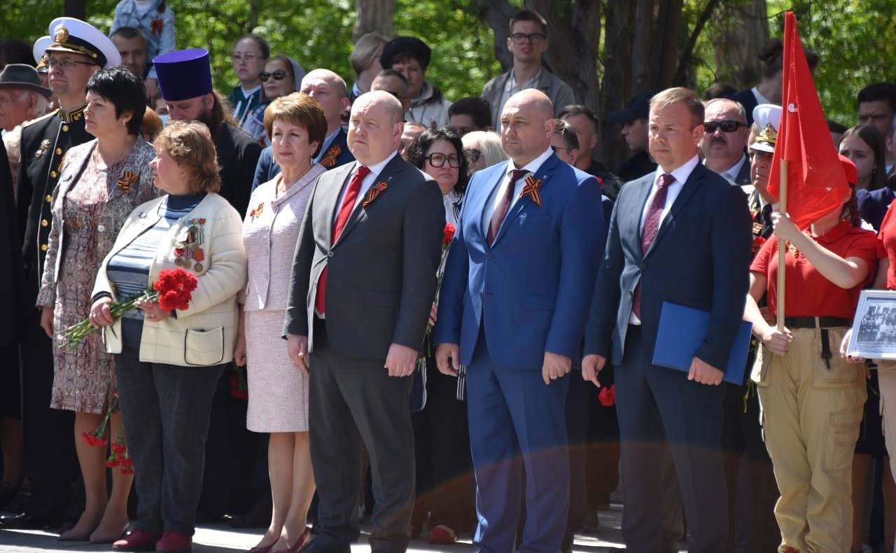 Екатерина Алтабаева приняла участие в фестивале «Знамёна славы» на Сапун-горе и торжествах «Константиновская батарея. 250 лет на страже Родины!» в Севастополе