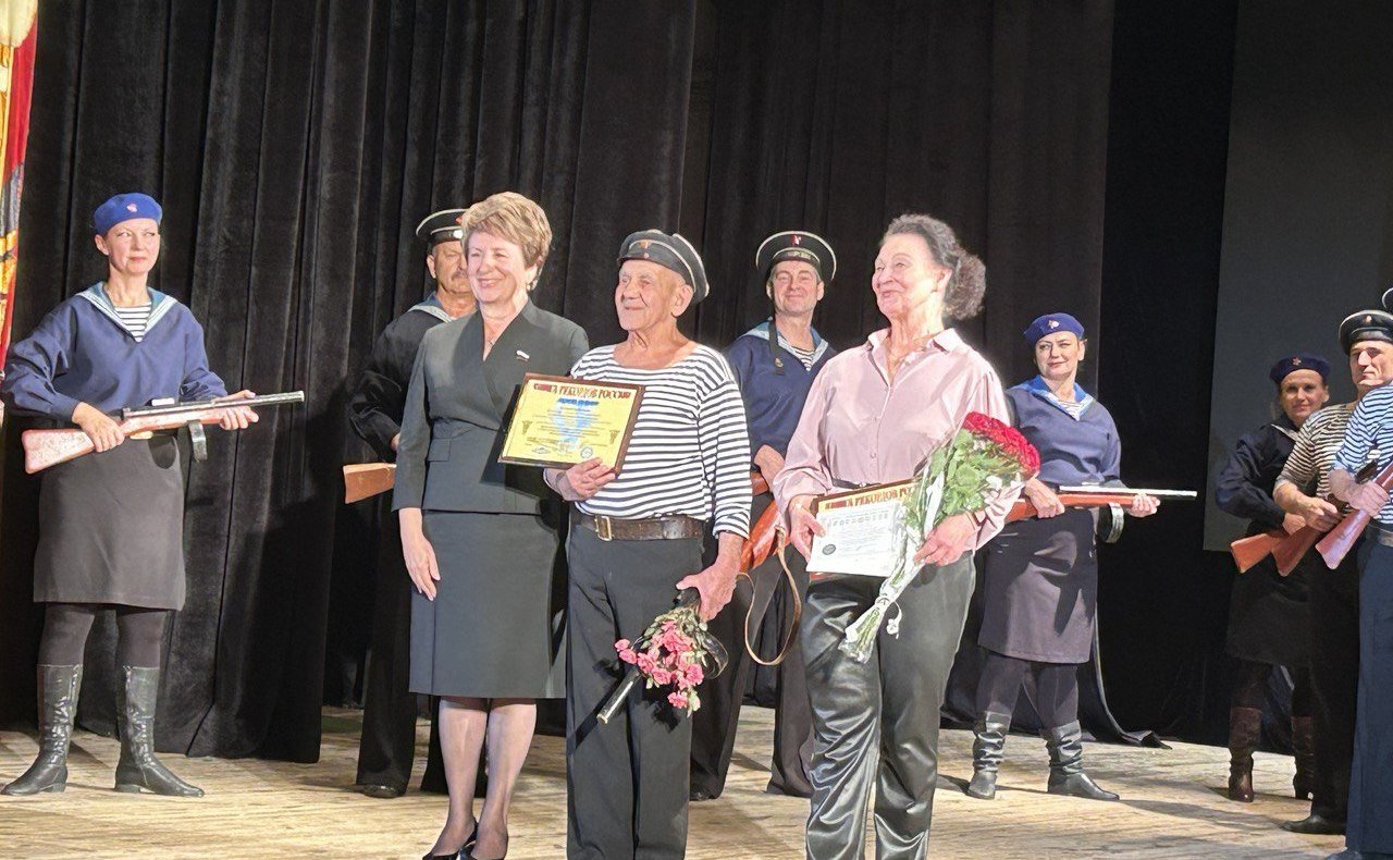 Екатерина Алтабаева посетила концерт, посвящённый Дню гимна Севастополя