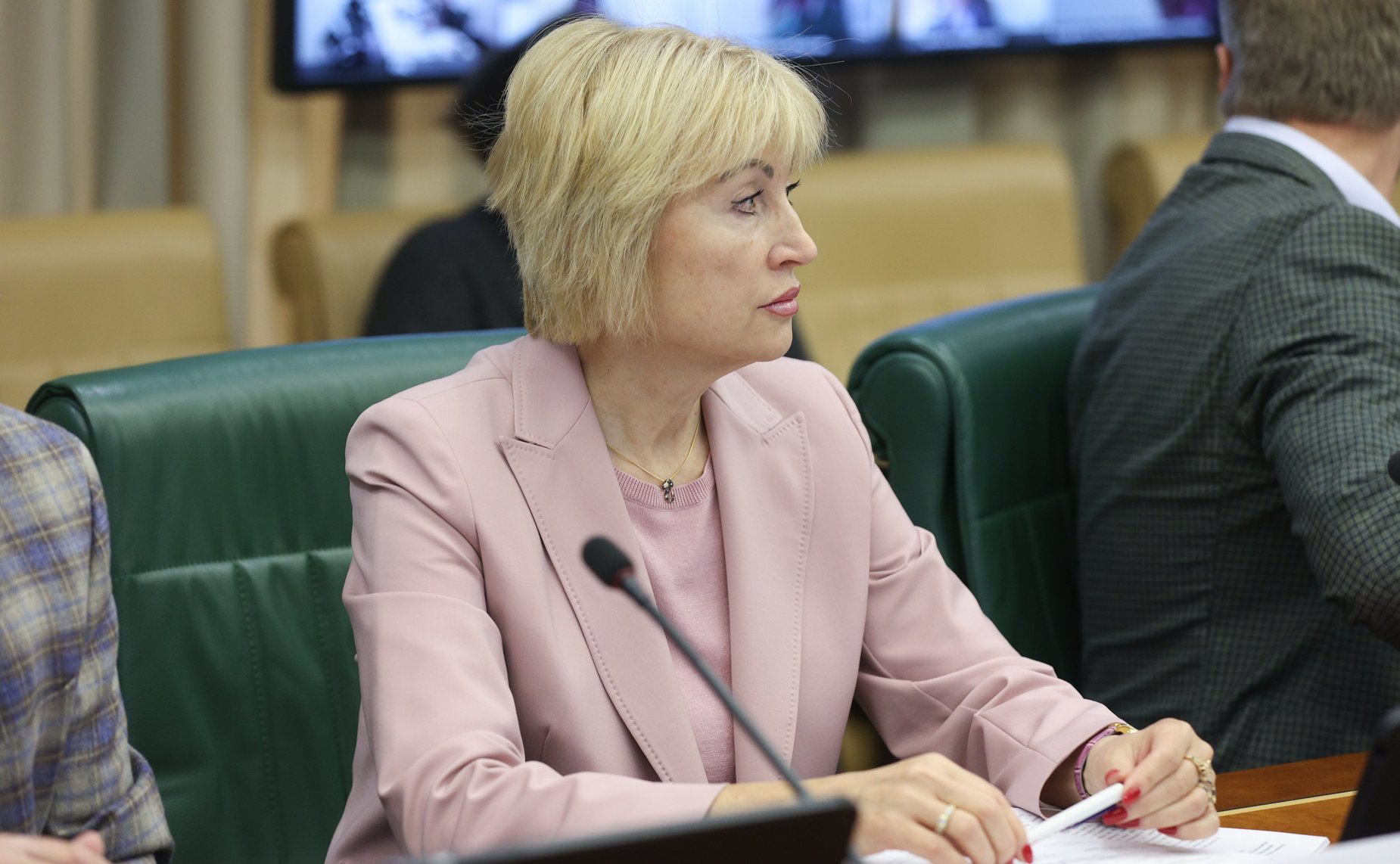 Круглый стол Комитета СФ по аграрно-продовольственной политике и природопользованию на тему «Развитие новых логистических коридоров для экспорта продукции агропромышленного комплекса»