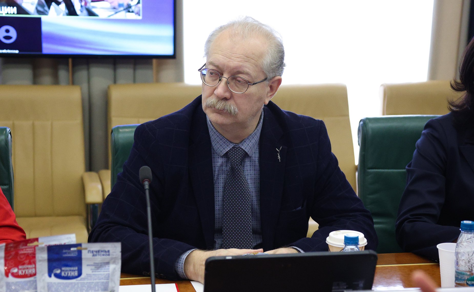 Совещание рабочей группы для выработки предложений о совершенствовании законодательства в сфере детского и социального питания, а также о развитии отечественного производства питания для детей раннего возраста (от 0 до 3 лет)