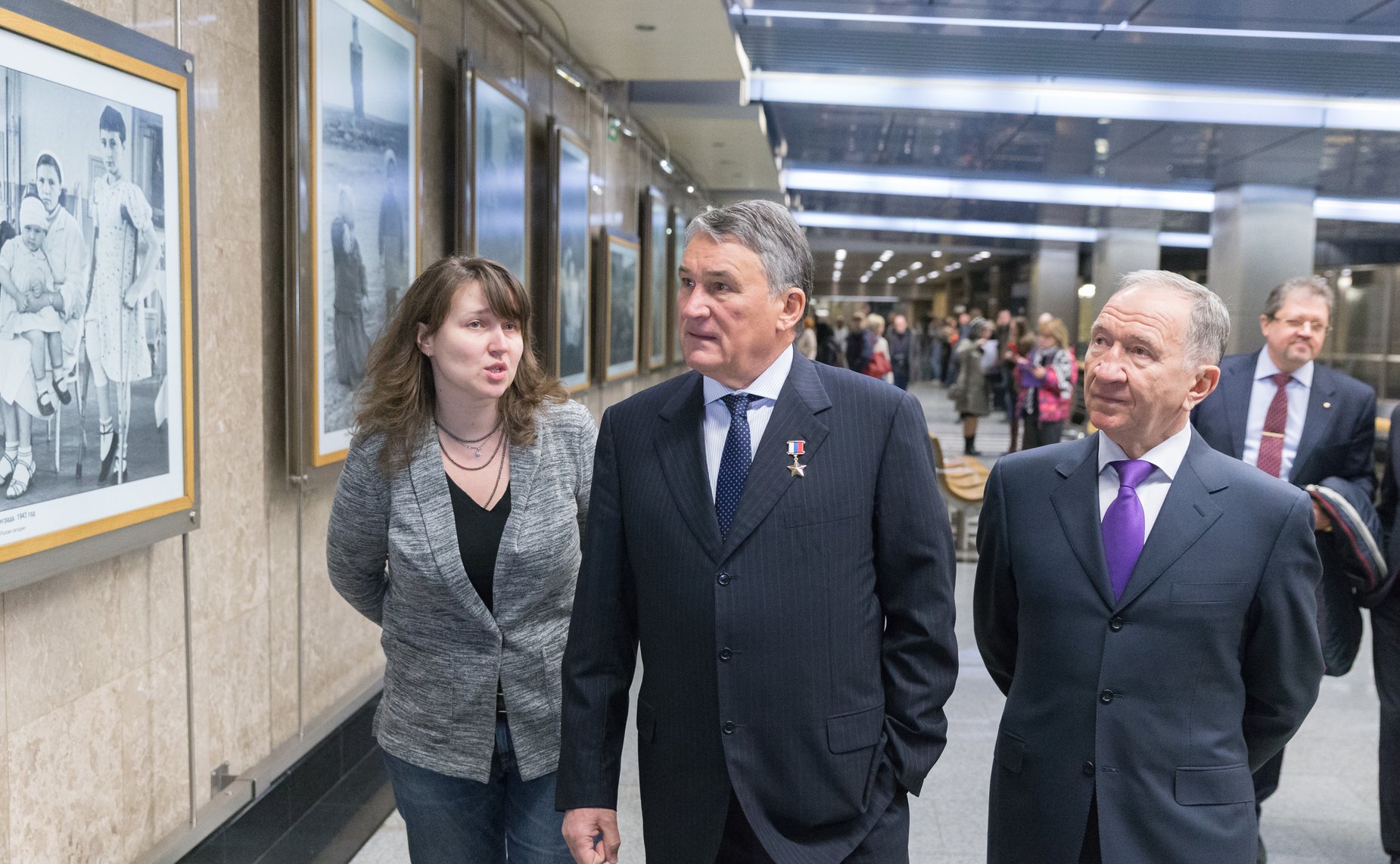Ю. Воробьев. Выставка в метро