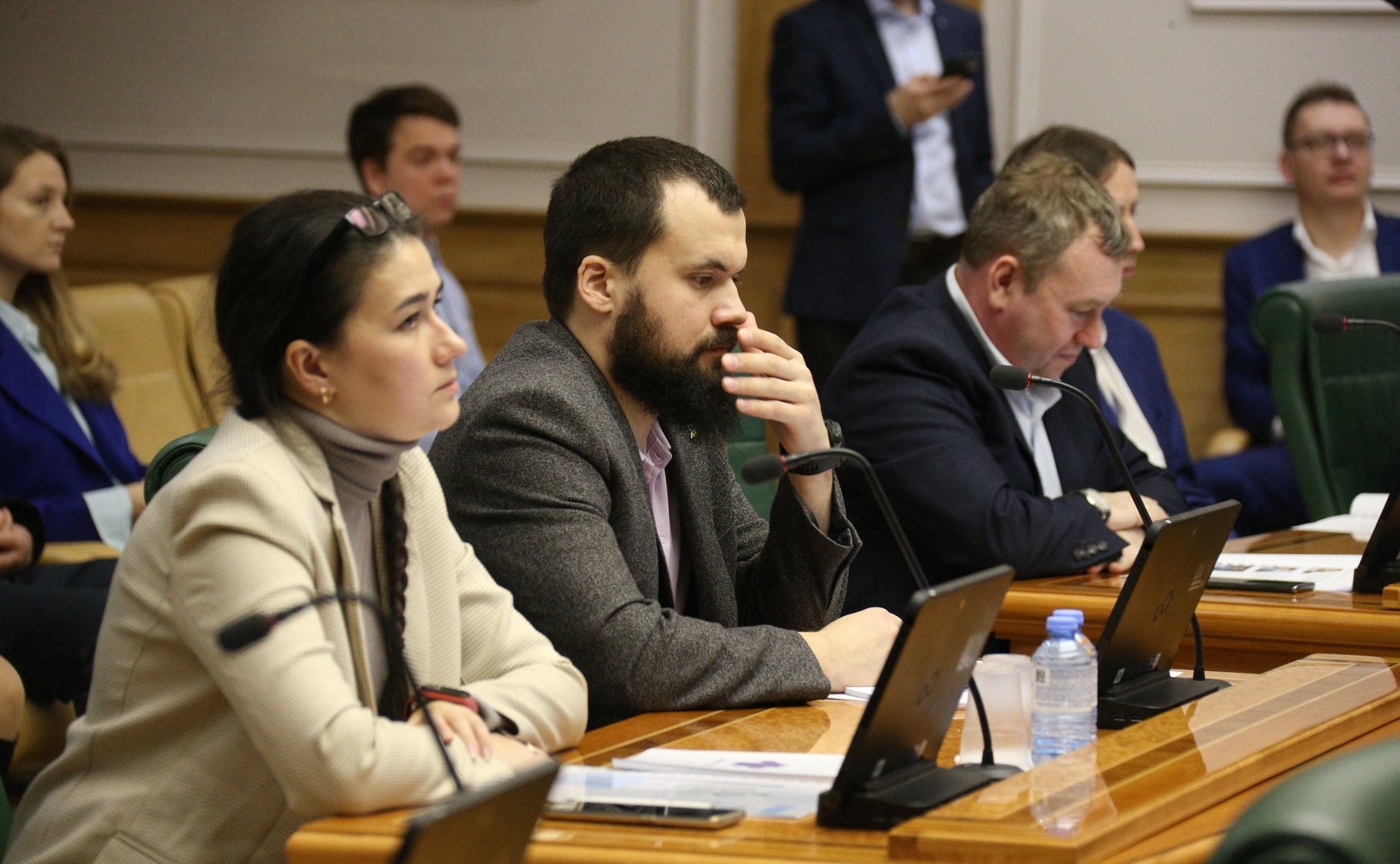 Круглый стол на тему «Федеральный проект «Искусственный интеллект»: вопросы нормативного регулирования и кадрового обеспечения»