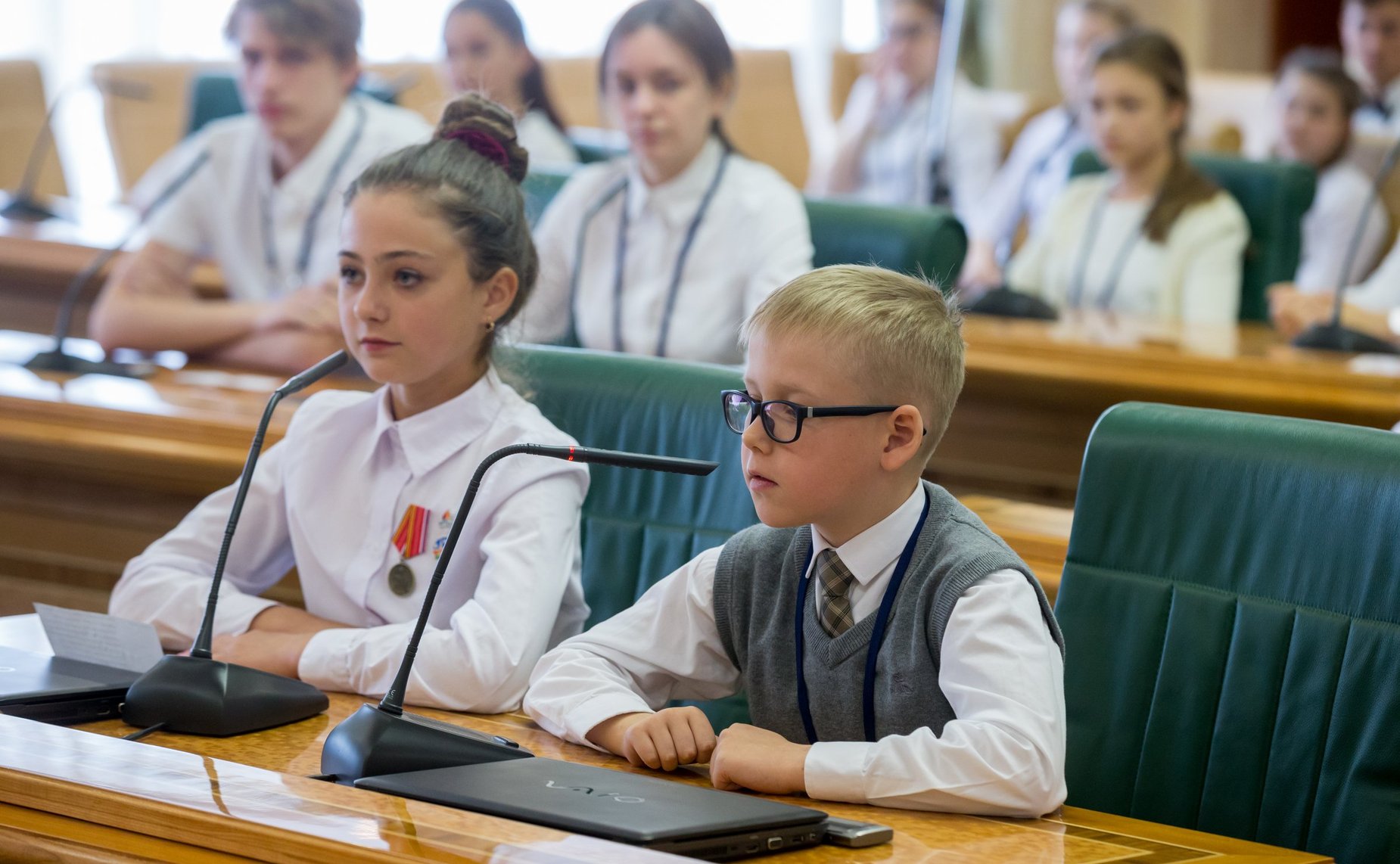 Торжественная церемония награждения победителей конкурсов для одаренных детей