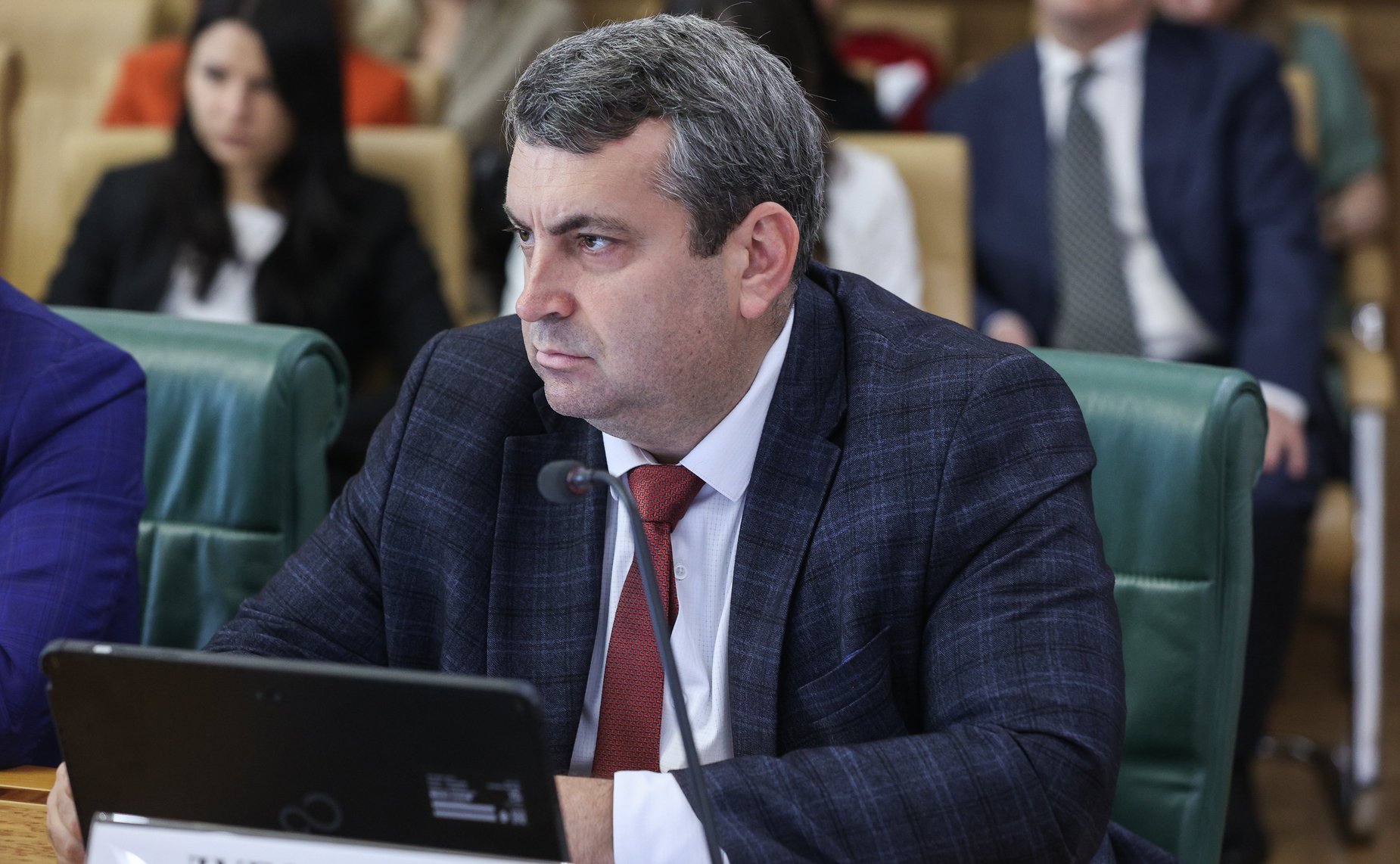 Заседание Комитета СФ по конституционному законодательству и государственному строительству