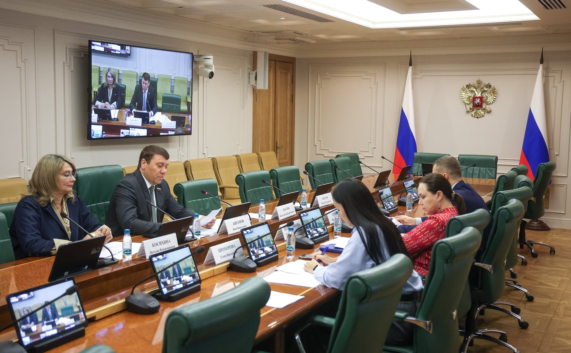 Круглый стол Комитета СФ по экономической политике совместно с Комитетом СФ по социальной политике на тему «Теневая занятость: проблемы выявления и механизмы снижения»