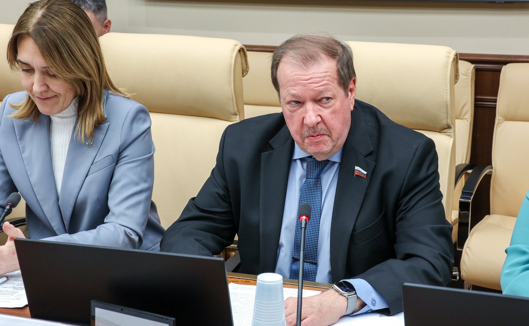 Александр Русаков