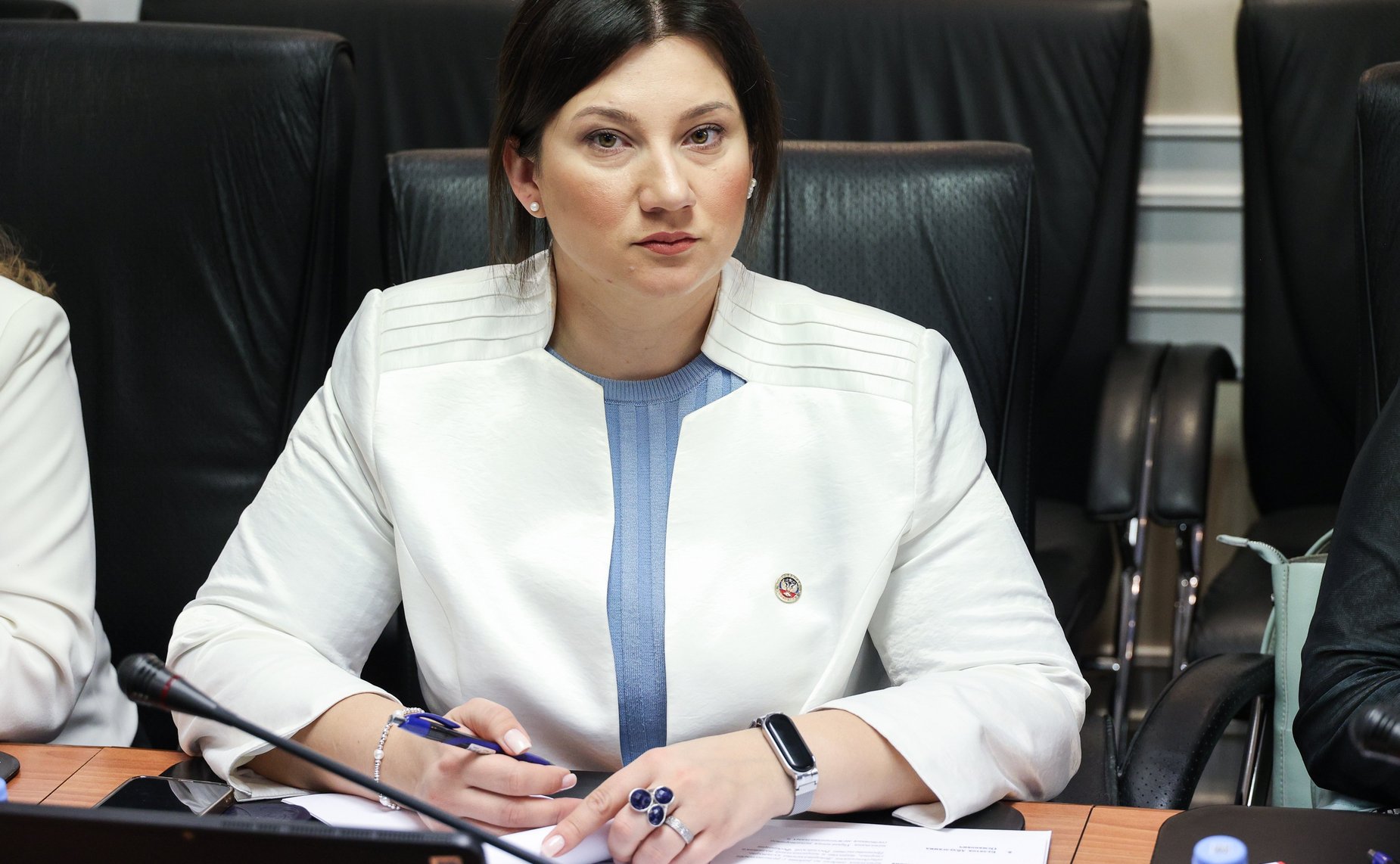 Круглый стол «Просветительство как механизм формирования духовно-нравственных оснований развития личности в современных условиях» (в рамках XII Рождественских парламентских встреч)