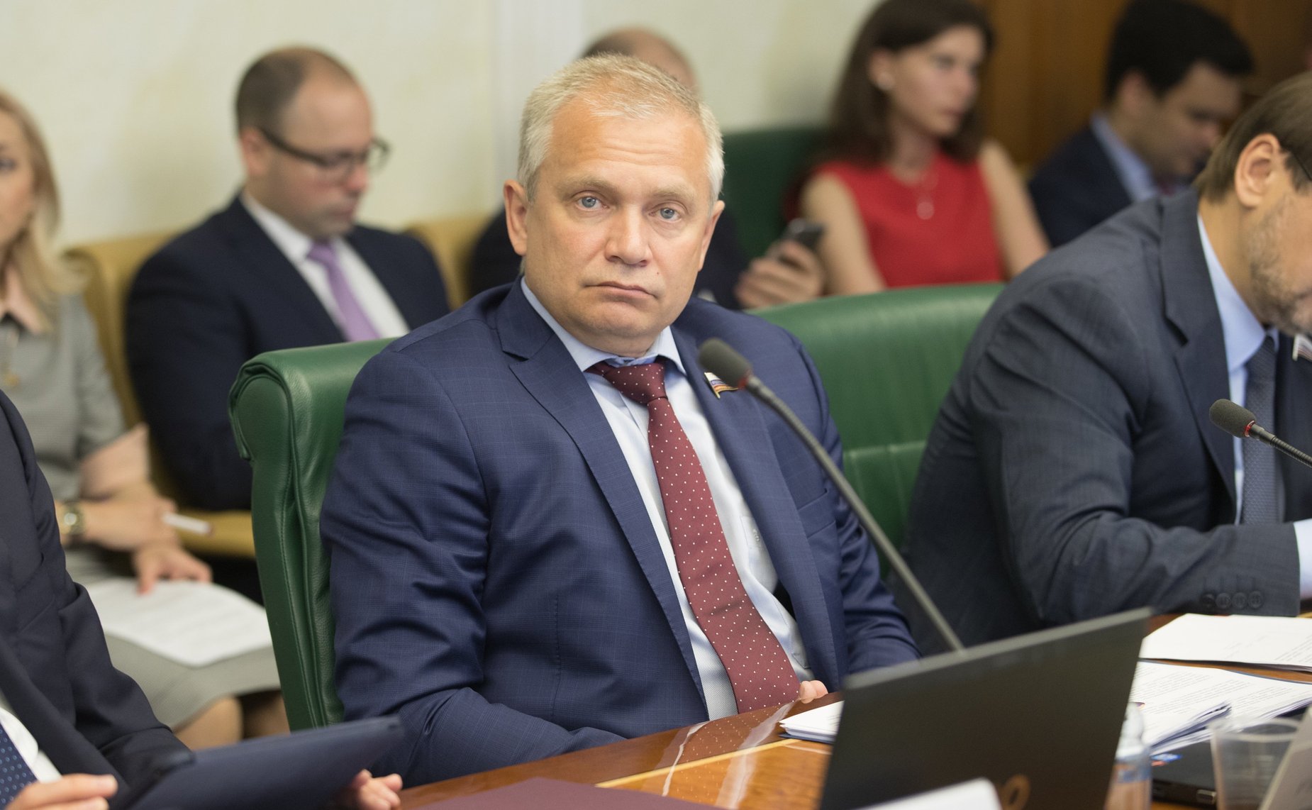 И. Ахмедзянов