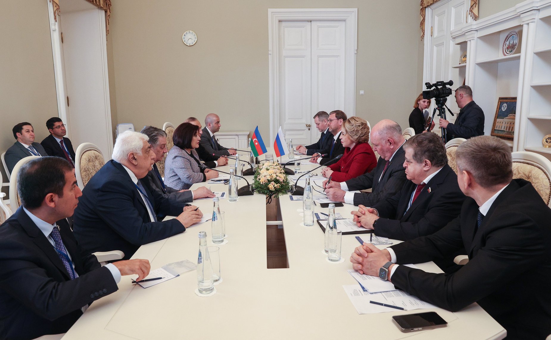 Валентина Матвиенко провела встречу с Председателем Милли Меджлиса Азербайджанской Республики Сагибой Гафаровой