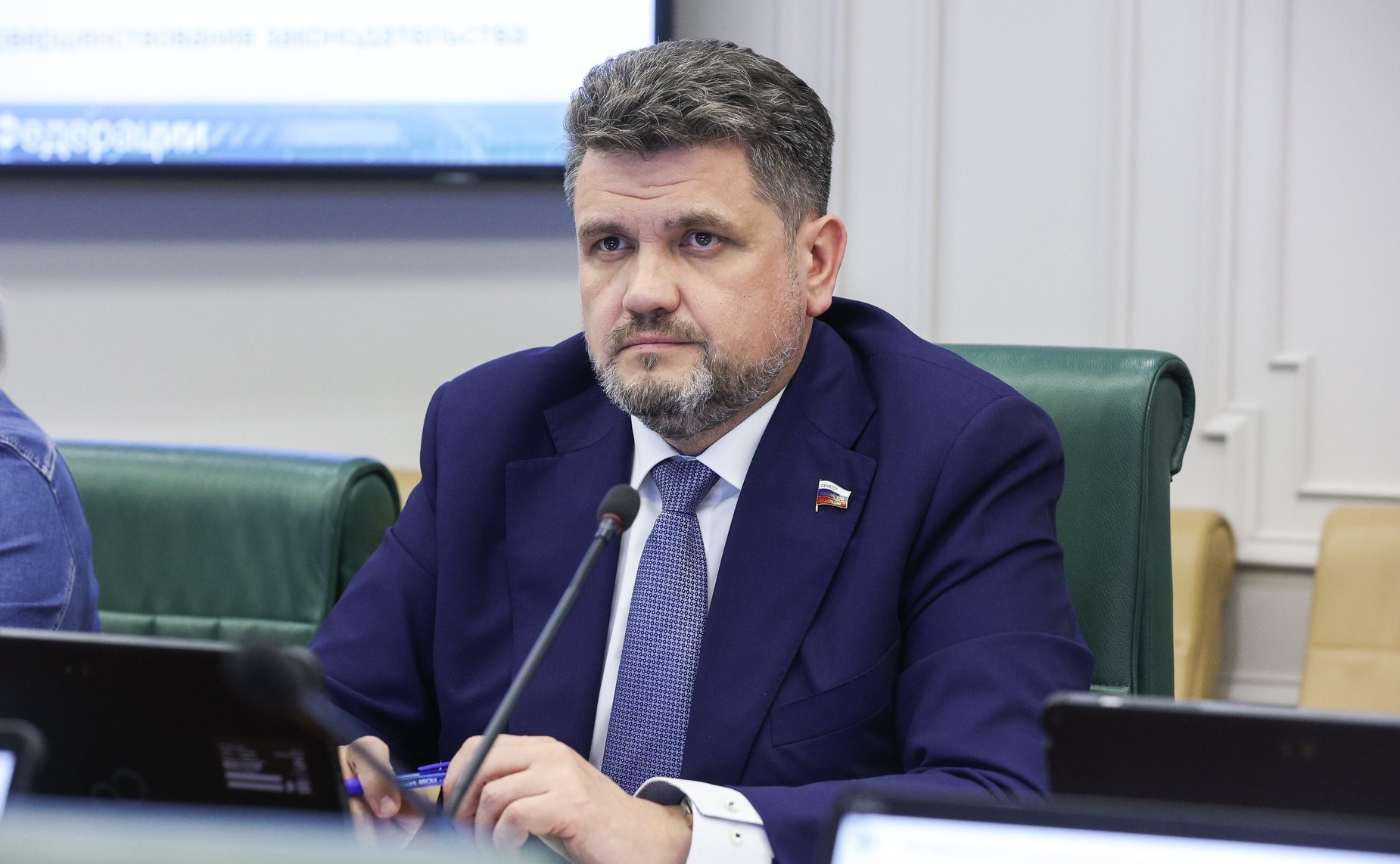 Александр Жуков