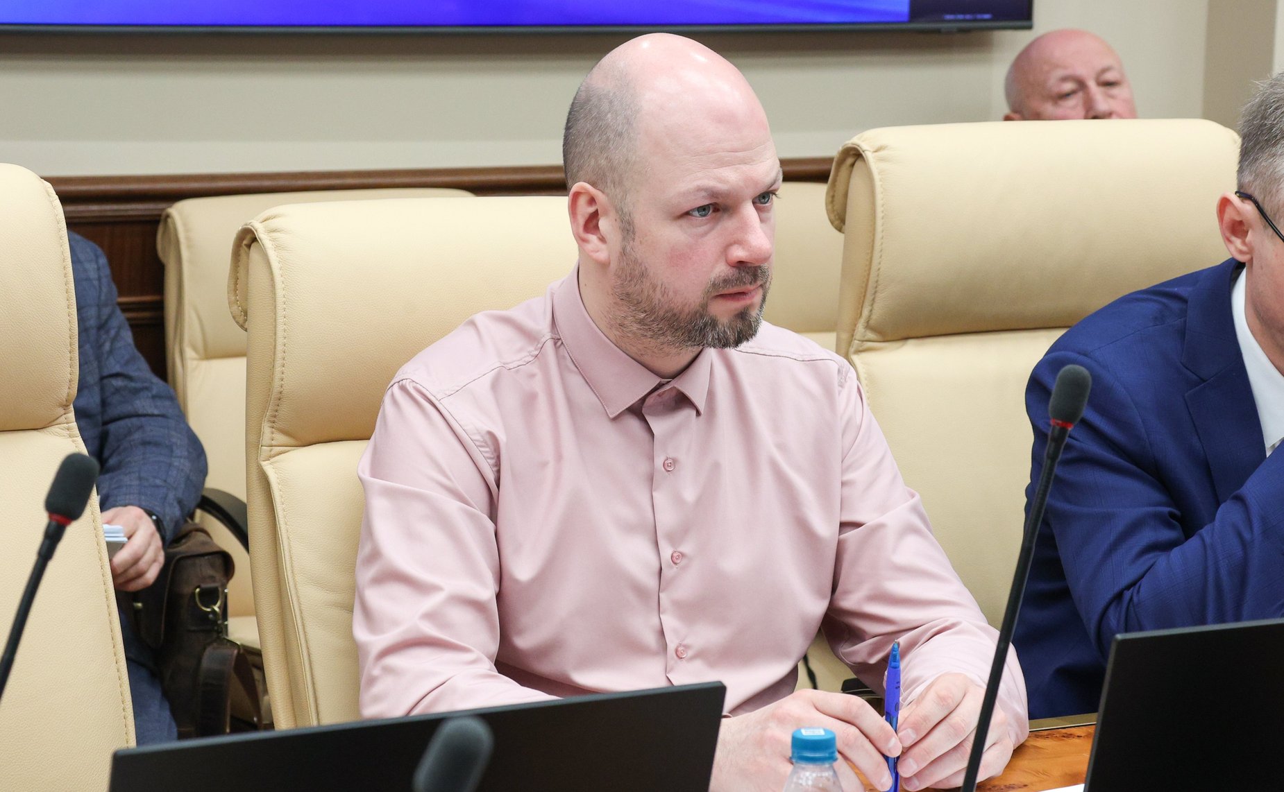 Круглый стол «Планирование развития социальной инфраструктуры на основе принципа нормативной обеспеченности социальной инфраструктурой в опорных населенных пунктах»