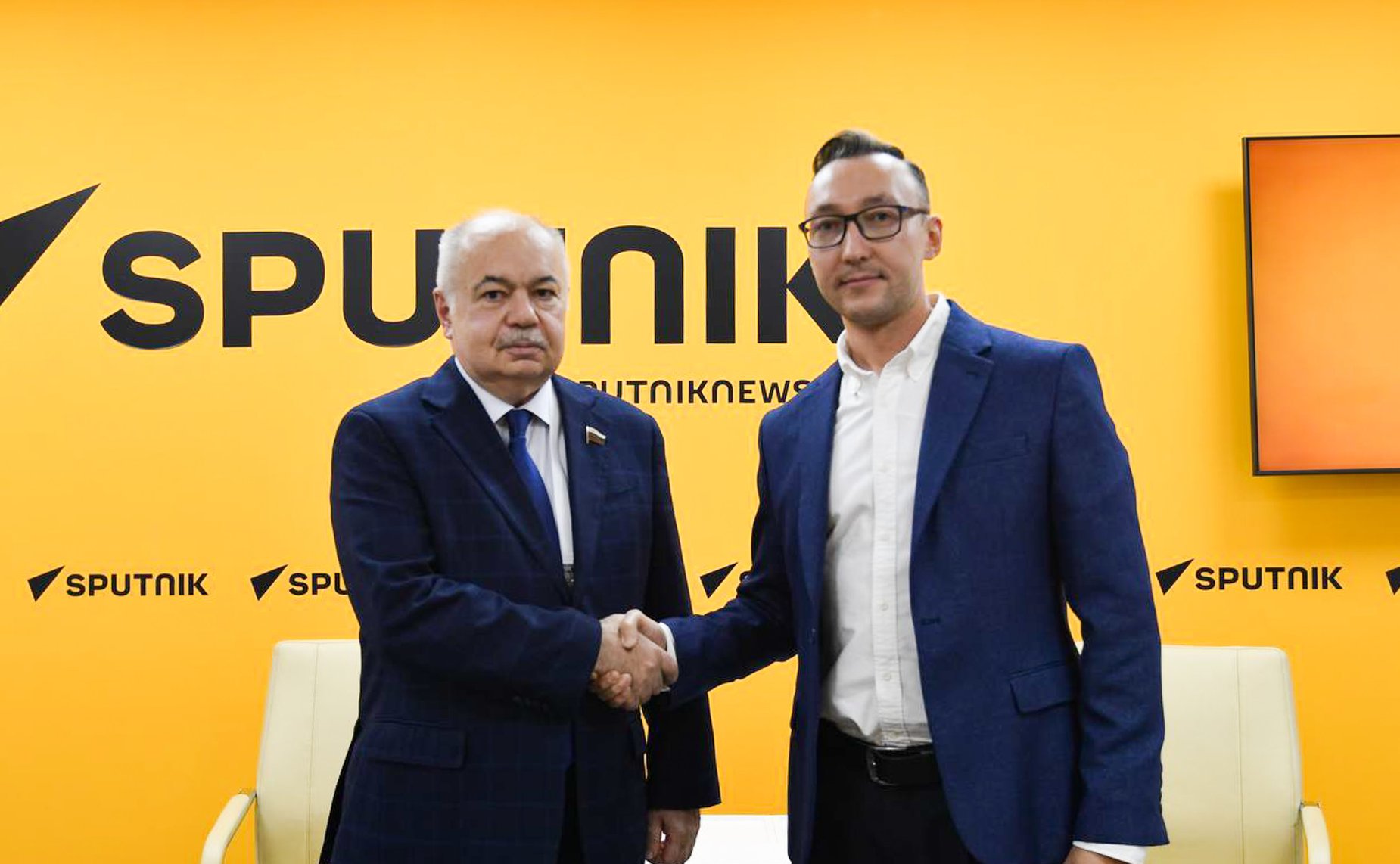 Сенаторы РФ приняли участие в наблюдении за выборами в Законодательную палату Олий Мажлиса Республики Узбекистан