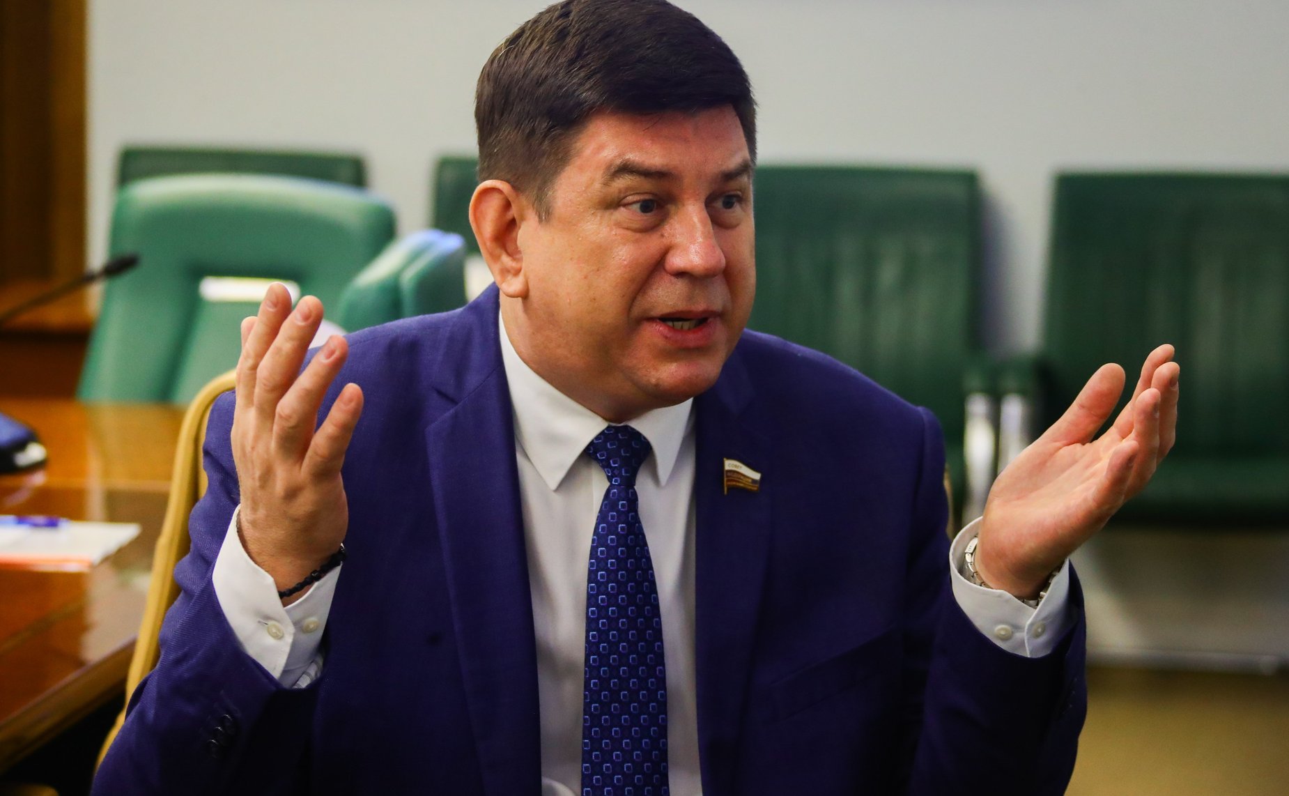 Виктор Смирнов