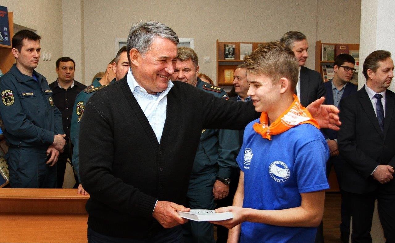 Торжественная церемония открытия здания кадетской школы в центре «Корабелы Прионежья» в Вытегорском районе Вологодской области