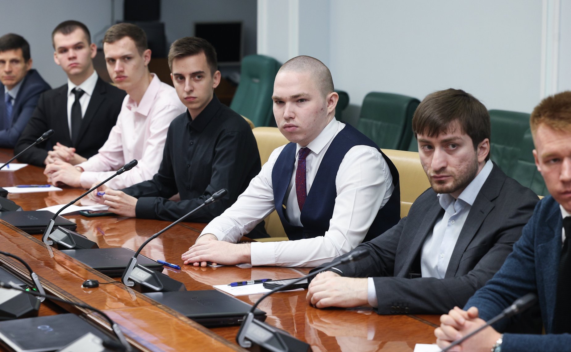 Заместитель Председателя Совета Федерации Константин Косачев провел встречу со студентами – уроженцами Республики Марий Эл, обучающимся в высших учебных заведениях Москвы