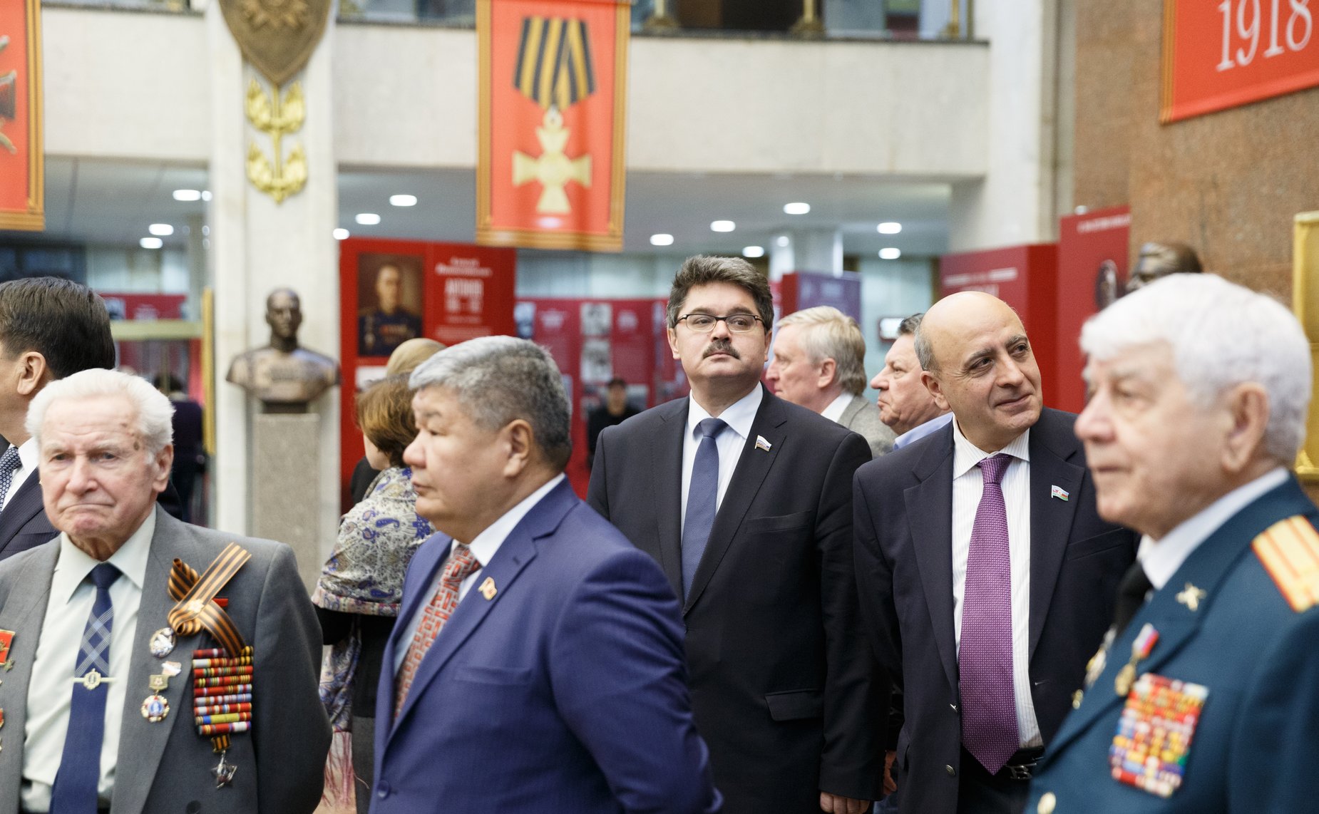 Сенаторы приняли участие в «Эстафете памяти», посвященной 70-летию Великой Победы