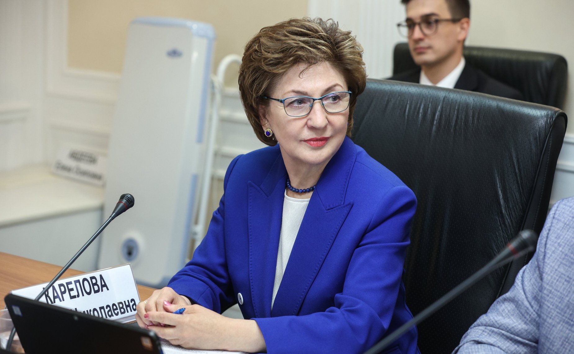 Галина Карелова