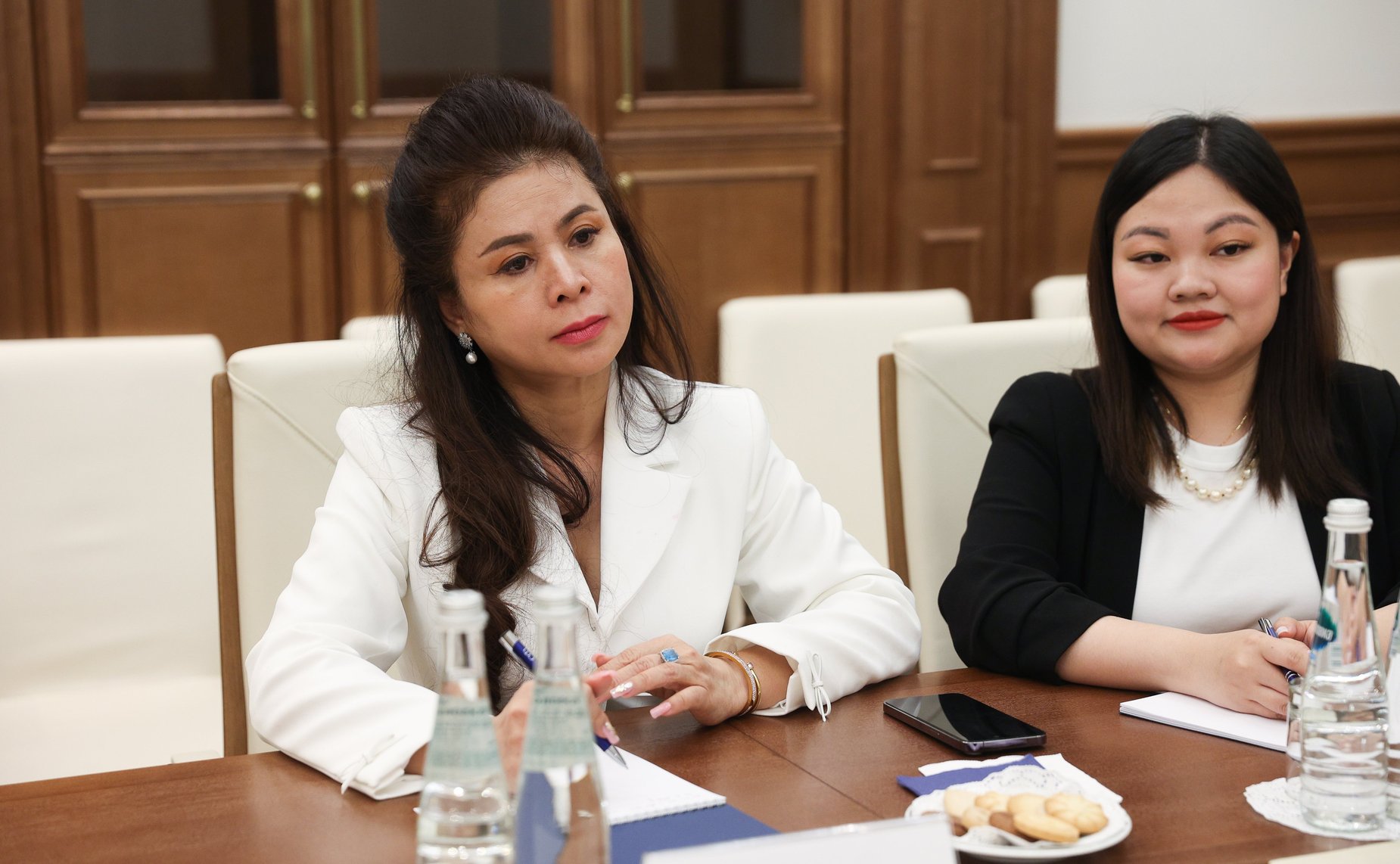 Галина Карелова провела в Совете Федерации встречу с одной из ведущих женщин-предпринимательниц Вьетнама – Ле Хоанг Зиеп Тхао