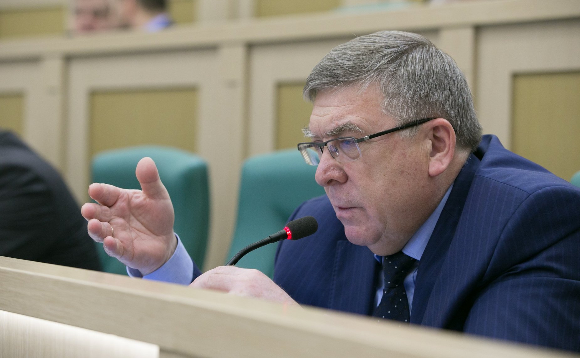 Рязанский Валерий Владимирович, председатель Комитета СФ по социальной политике