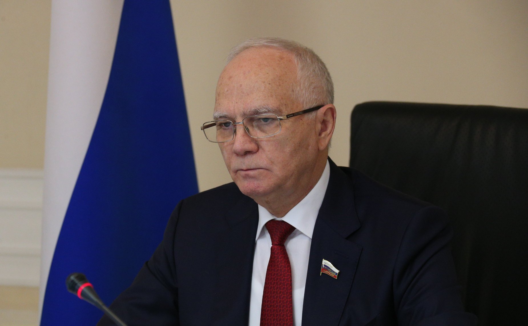 Встреча заместителя председателя Комитета СФ по международным делам Фарита Мухаметшина с официальной делегацией муниципальных служащих из Таджикистана