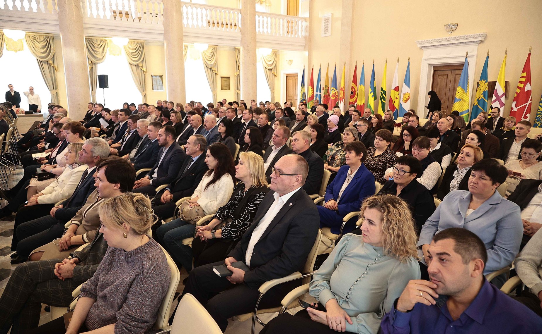 Сергей Рябухин принял участие в прошедшем в Ульяновской области пленарном заседании XXX сессии Совета региональных, местных властей и сообществ