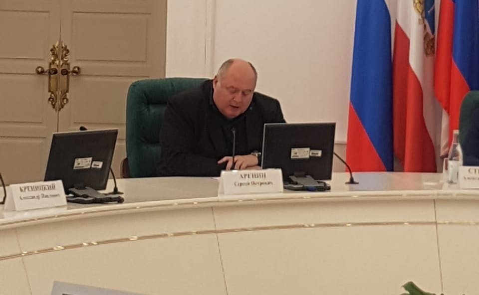 Сергей Аренин принял участие в совещании с руководителями предприятий оборонно-промышленного комплекса Саратовской области