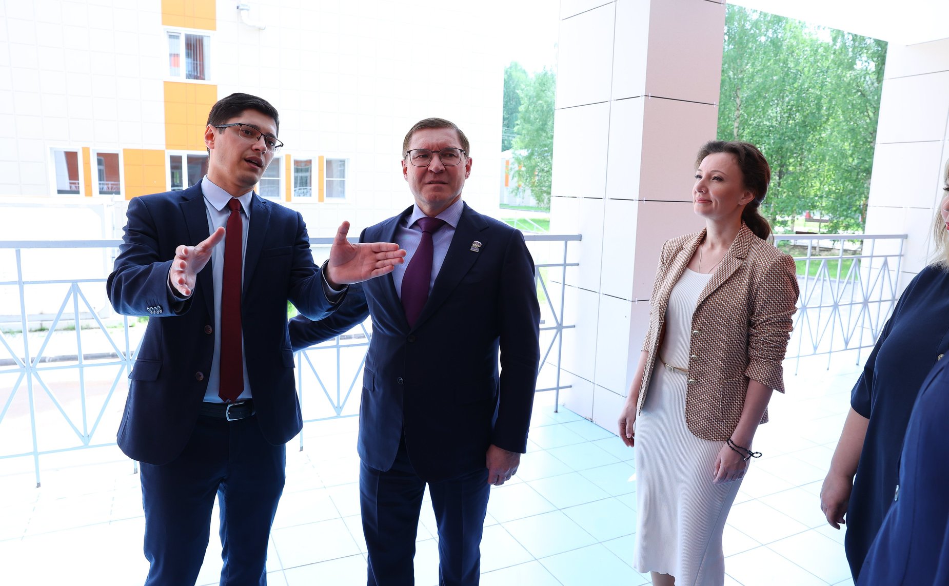 Владимир Якушев в ходе рабочей поездки в Республику Коми встретился с коллективом Республиканского Тентюковского дома-интерната для престарелых и инвалидов