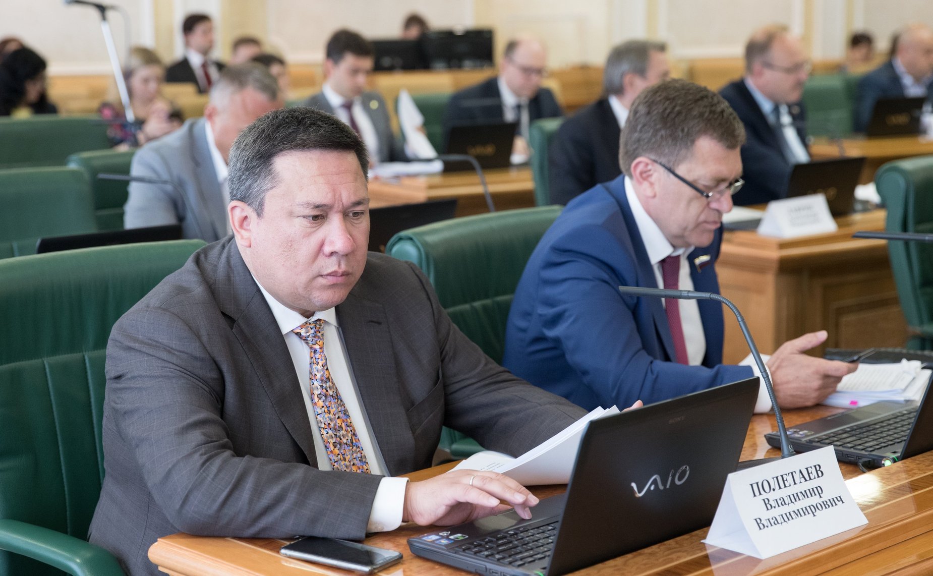 В. Полетаев и А. Салпагаров