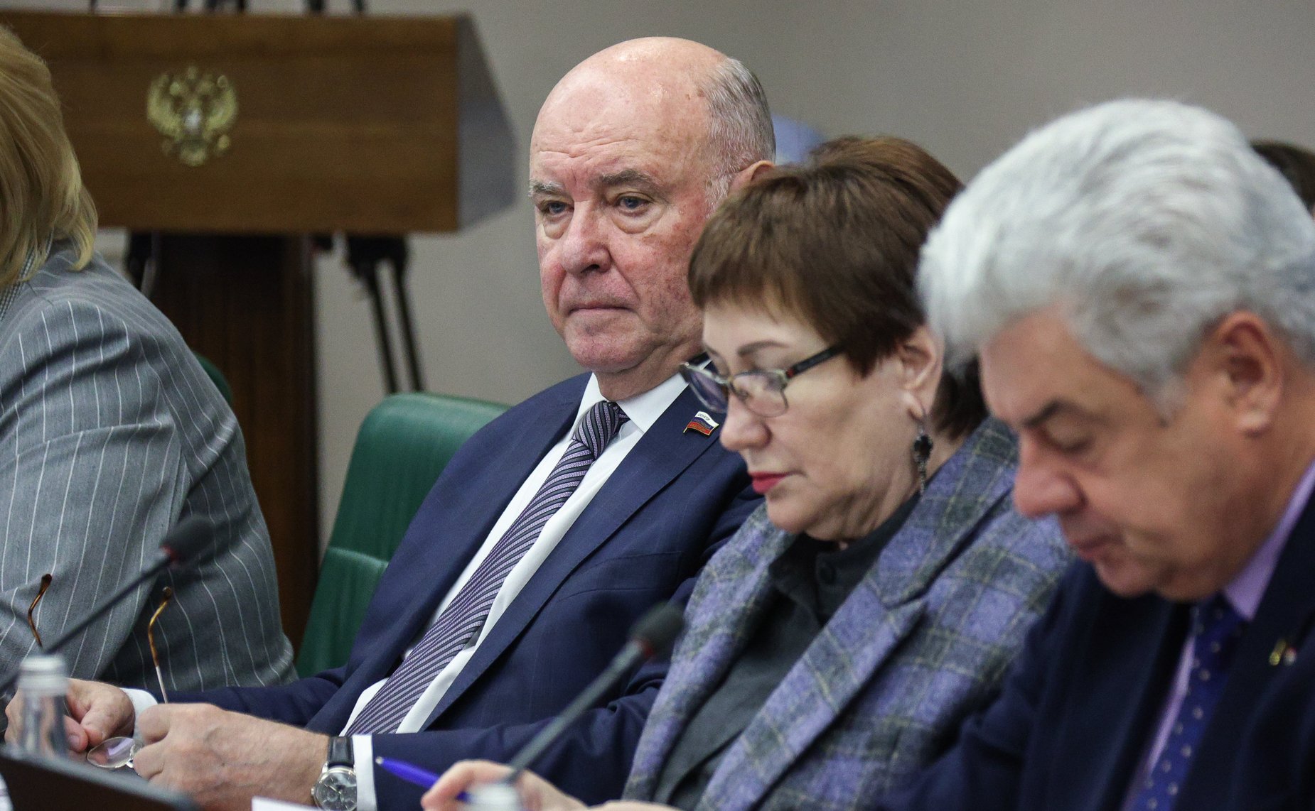 Заседание парламентской комиссии по расследованию преступных действий в отношении несовершеннолетних со стороны киевского режима