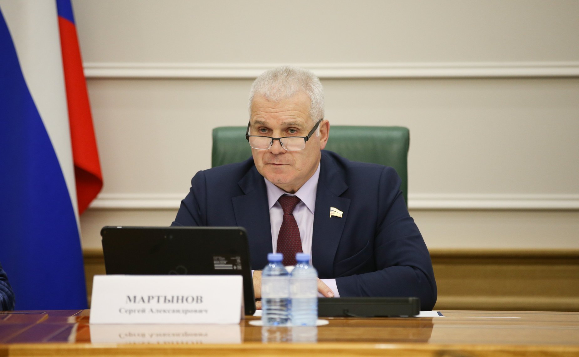 Сергей Мартынов провел в режиме видеоконференции заседание Секции по военно-промышленной политике и бюджету Комитета СФ по обороне и безопасности